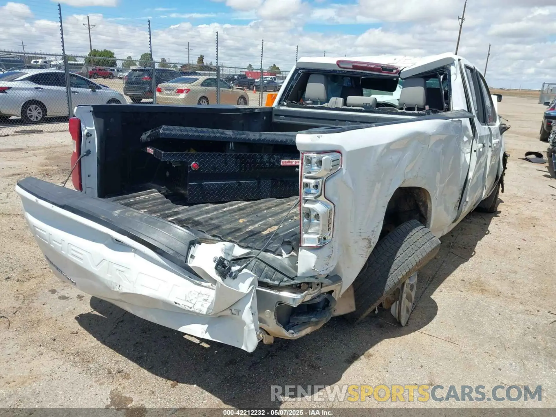 4 Photograph of a damaged car 1GCRYDED5KZ273016 CHEVROLET SILVERADO 1500 2019