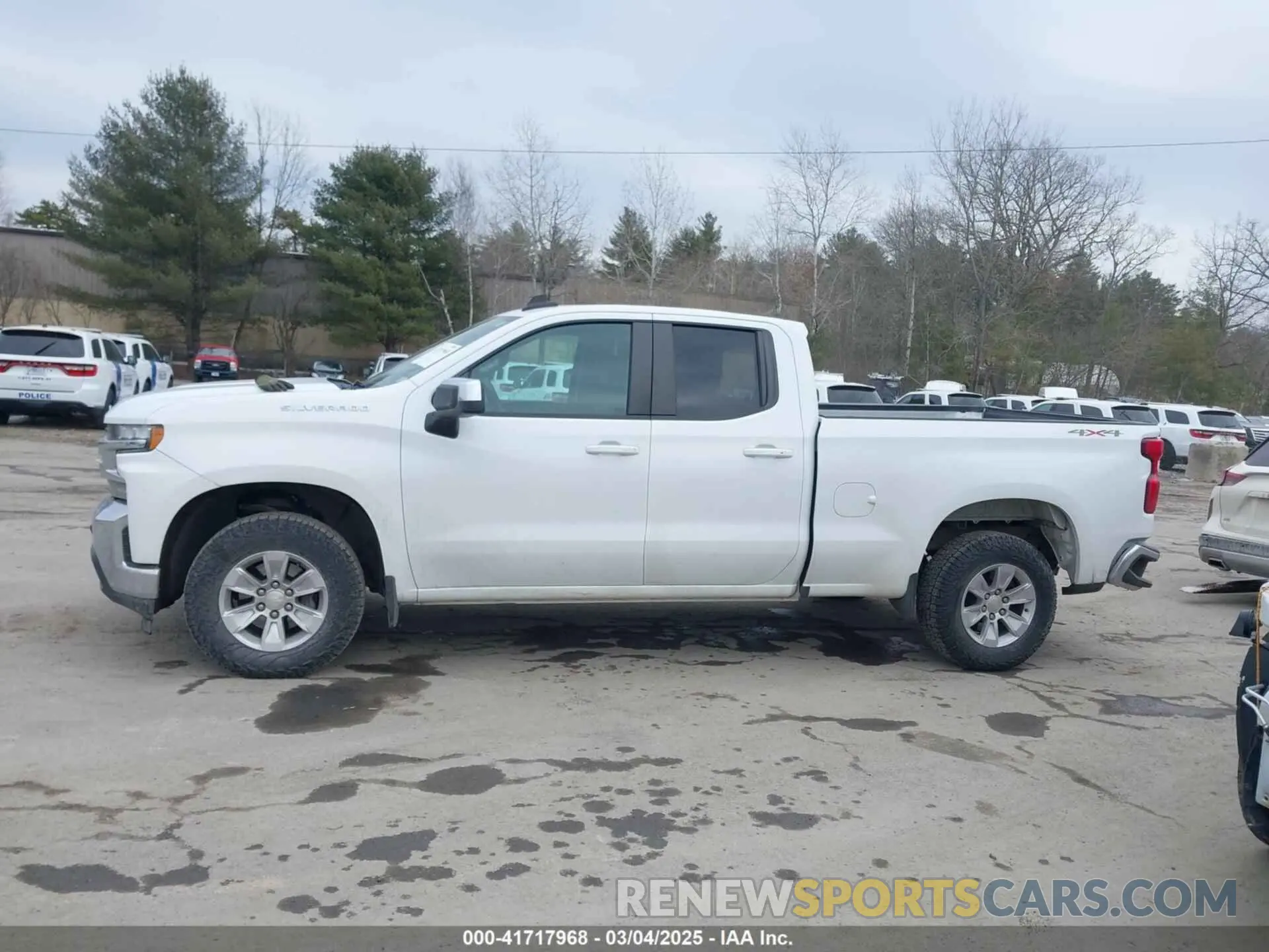 14 Photograph of a damaged car 1GCRYDED5KZ383015 CHEVROLET SILVERADO 1500 2019