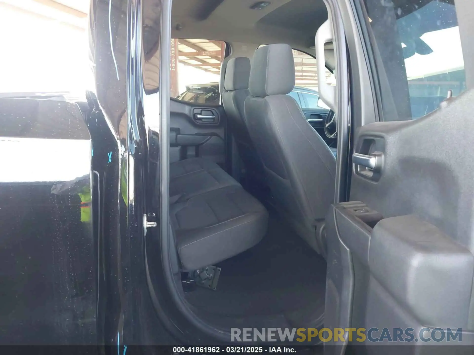 8 Photograph of a damaged car 1GCRYDED6KZ235973 CHEVROLET SILVERADO 1500 2019