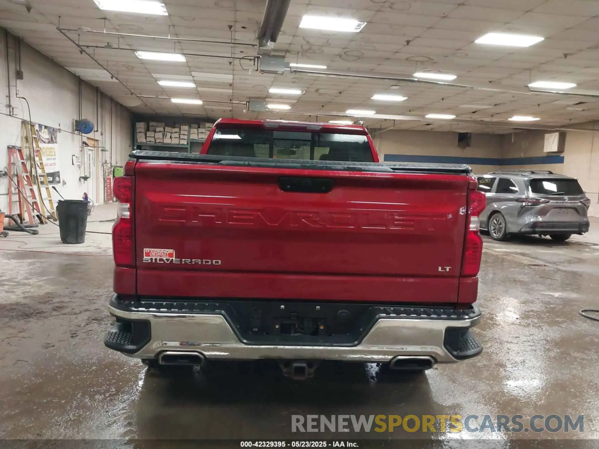 16 Photograph of a damaged car 1GCRYDED6KZ291850 CHEVROLET SILVERADO 1500 2019