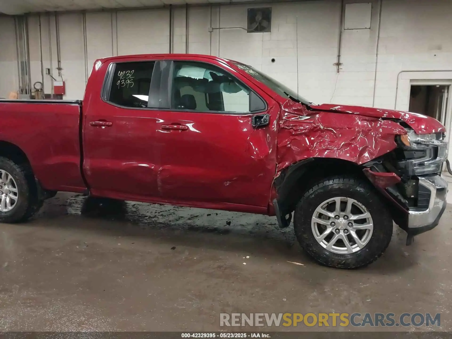 6 Photograph of a damaged car 1GCRYDED6KZ291850 CHEVROLET SILVERADO 1500 2019