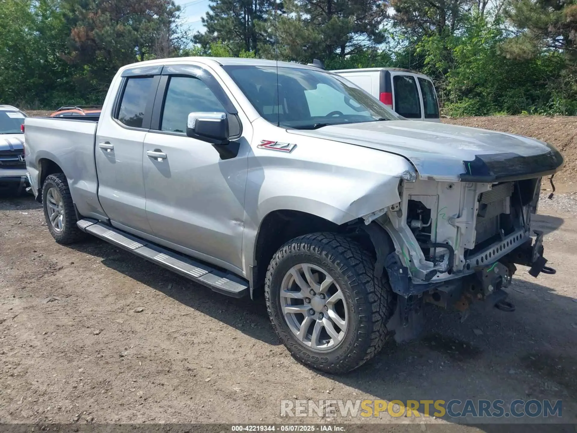 1 Photograph of a damaged car 1GCRYDED6KZ354204 CHEVROLET SILVERADO 1500 2019