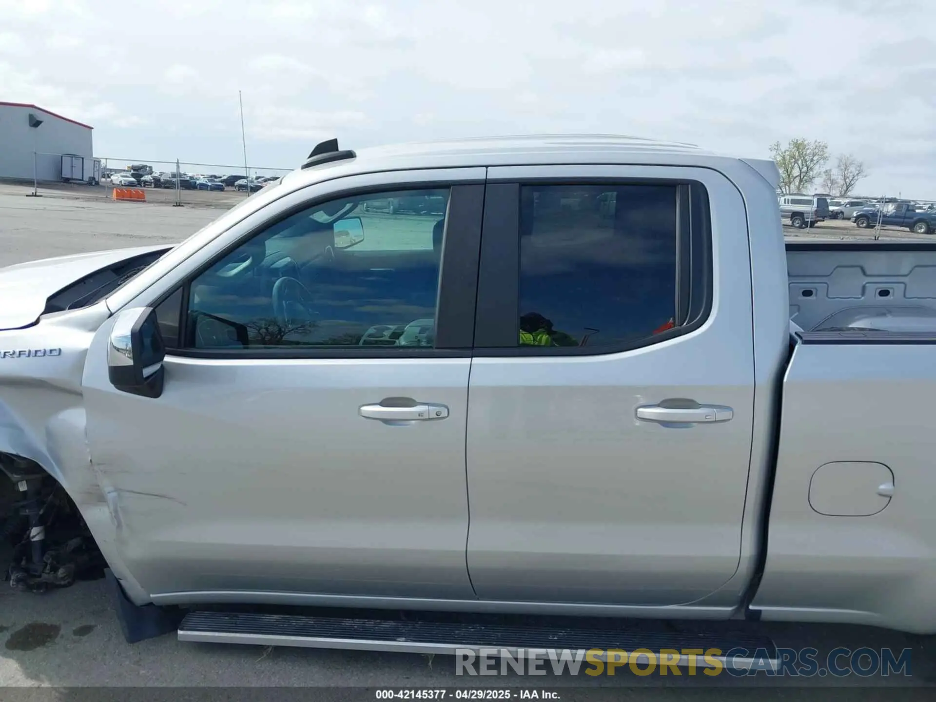 14 Photograph of a damaged car 1GCRYDED8KZ302492 CHEVROLET SILVERADO 1500 2019