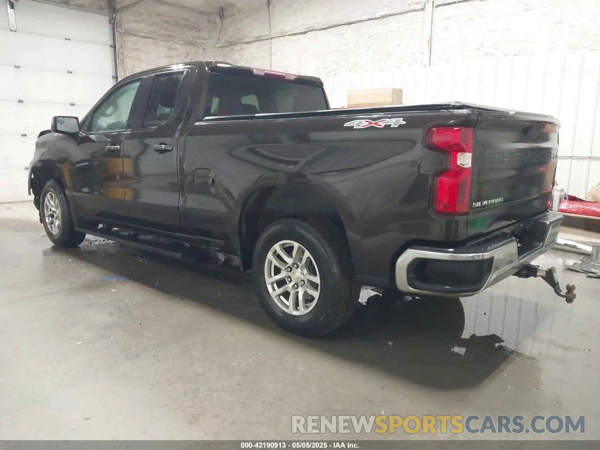 3 Photograph of a damaged car 1GCRYDEK4KZ237493 CHEVROLET SILVERADO 1500 2019