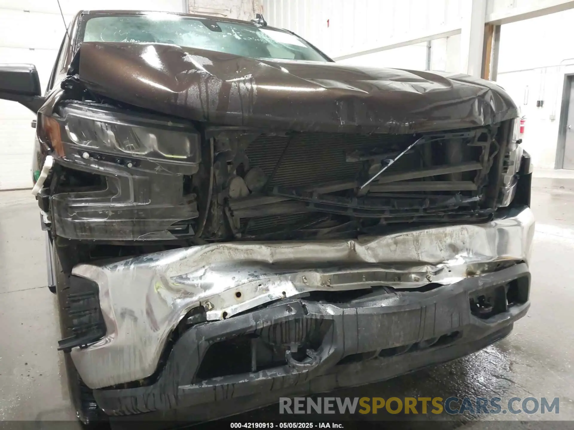 6 Photograph of a damaged car 1GCRYDEK4KZ237493 CHEVROLET SILVERADO 1500 2019