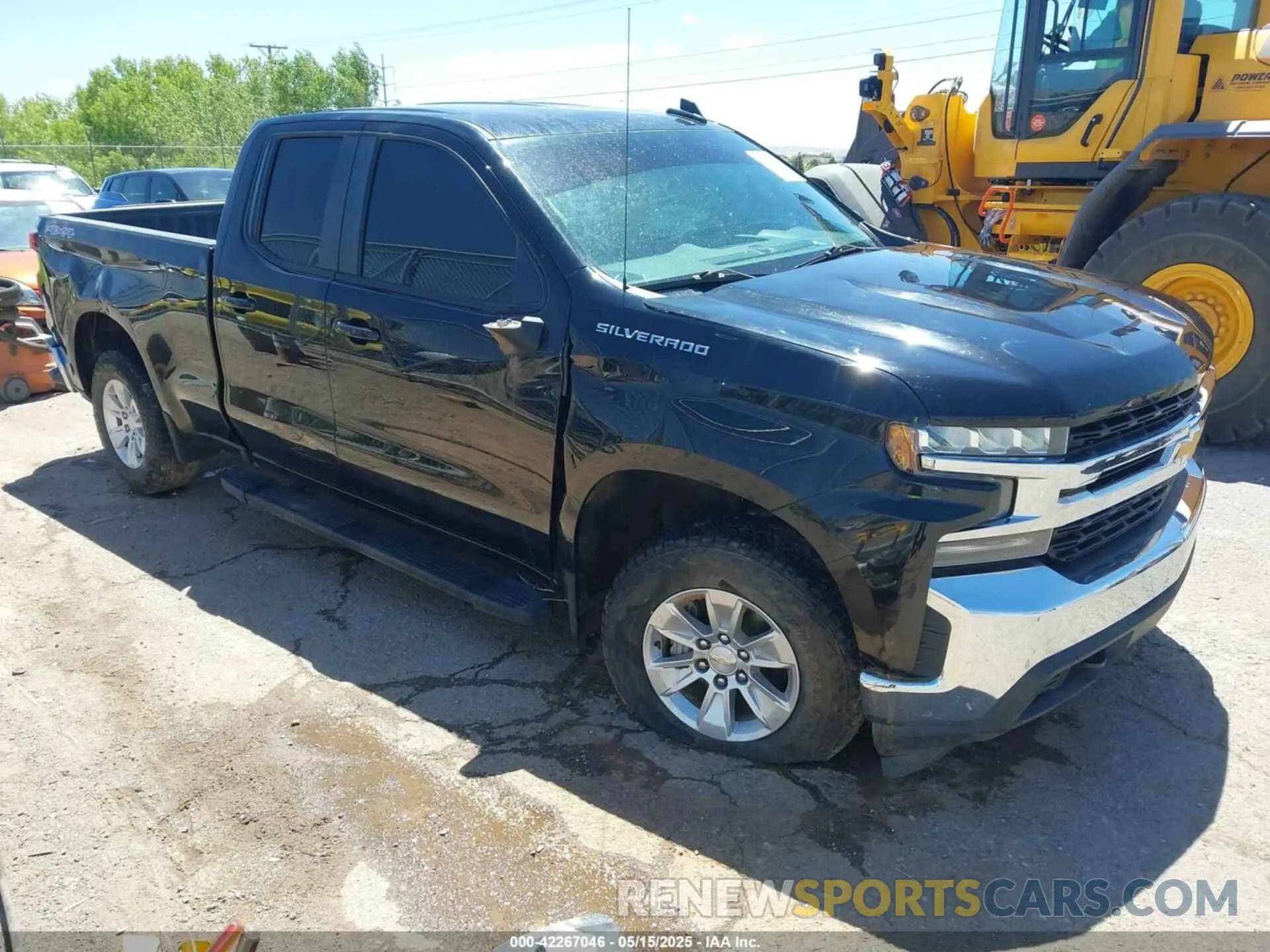 1 Photograph of a damaged car 1GCRYDEK6KZ390280 CHEVROLET SILVERADO 1500 2019