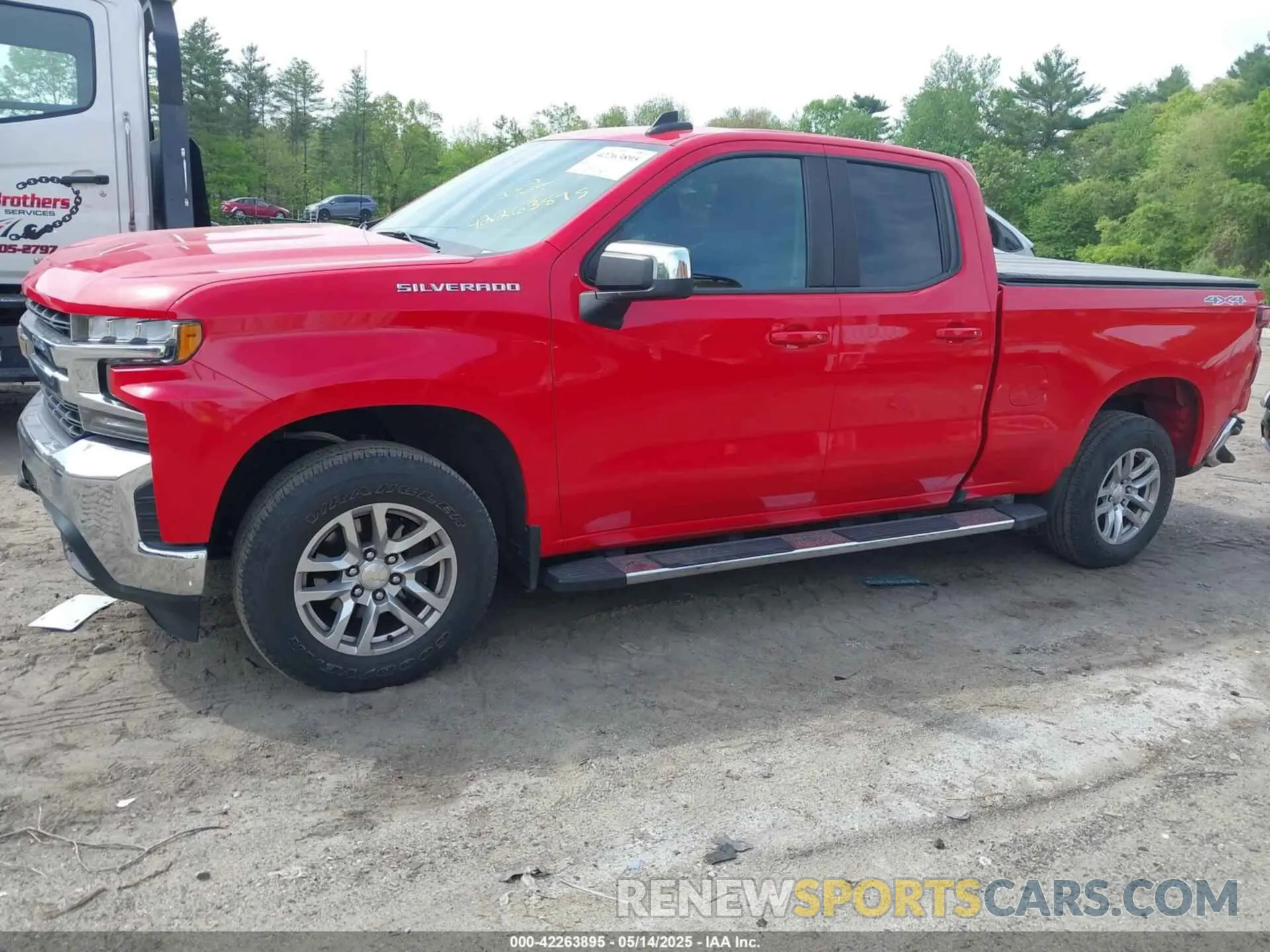 14 Photograph of a damaged car 1GCRYDEK8KZ285305 CHEVROLET SILVERADO 1500 2019