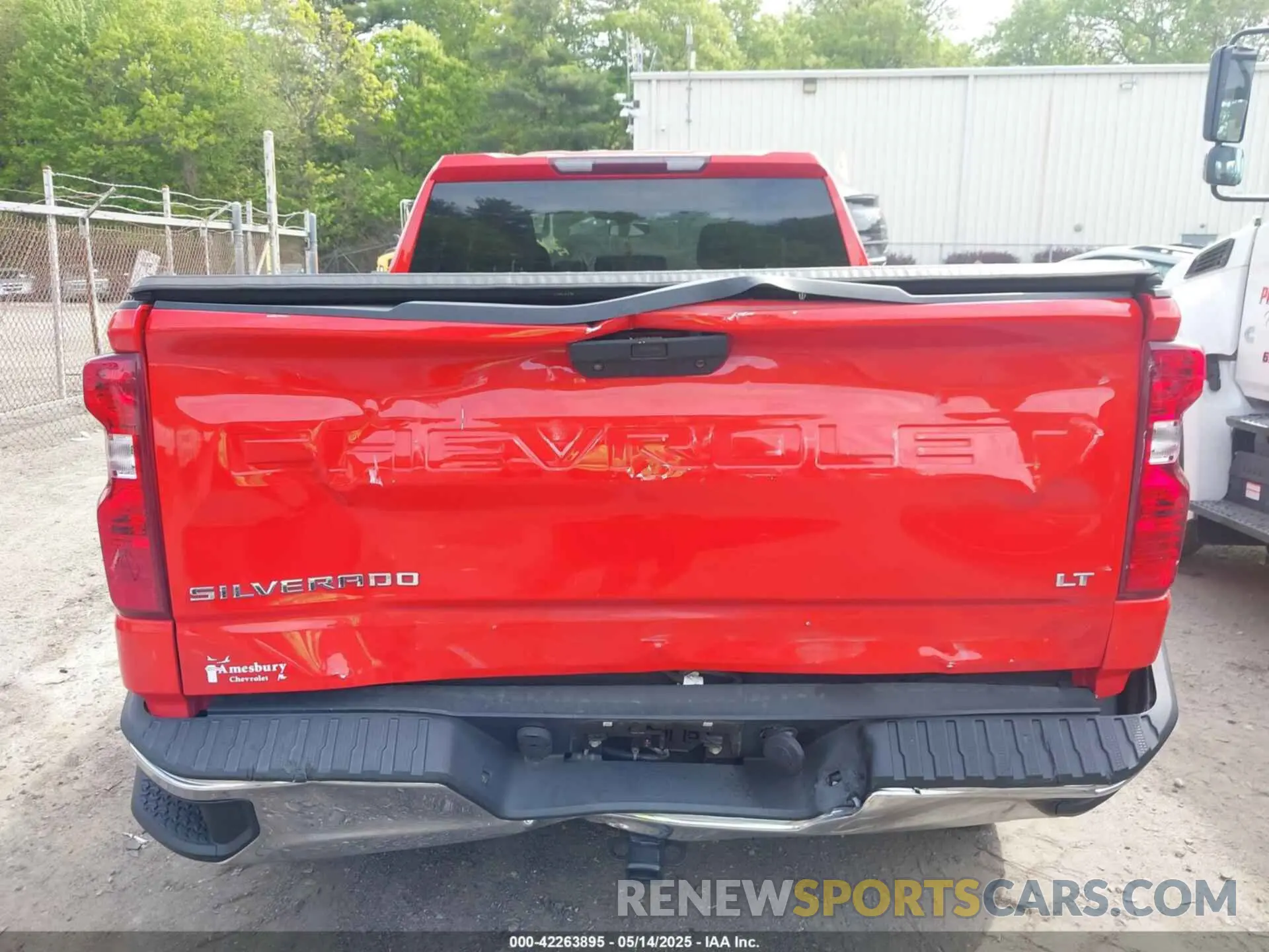 16 Photograph of a damaged car 1GCRYDEK8KZ285305 CHEVROLET SILVERADO 1500 2019