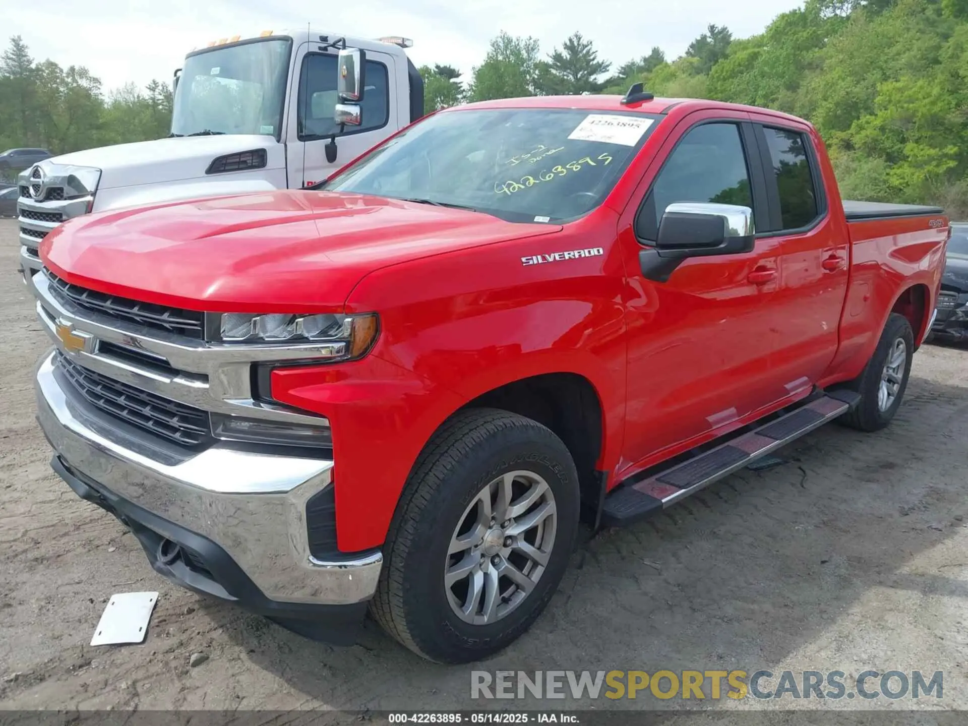 2 Photograph of a damaged car 1GCRYDEK8KZ285305 CHEVROLET SILVERADO 1500 2019