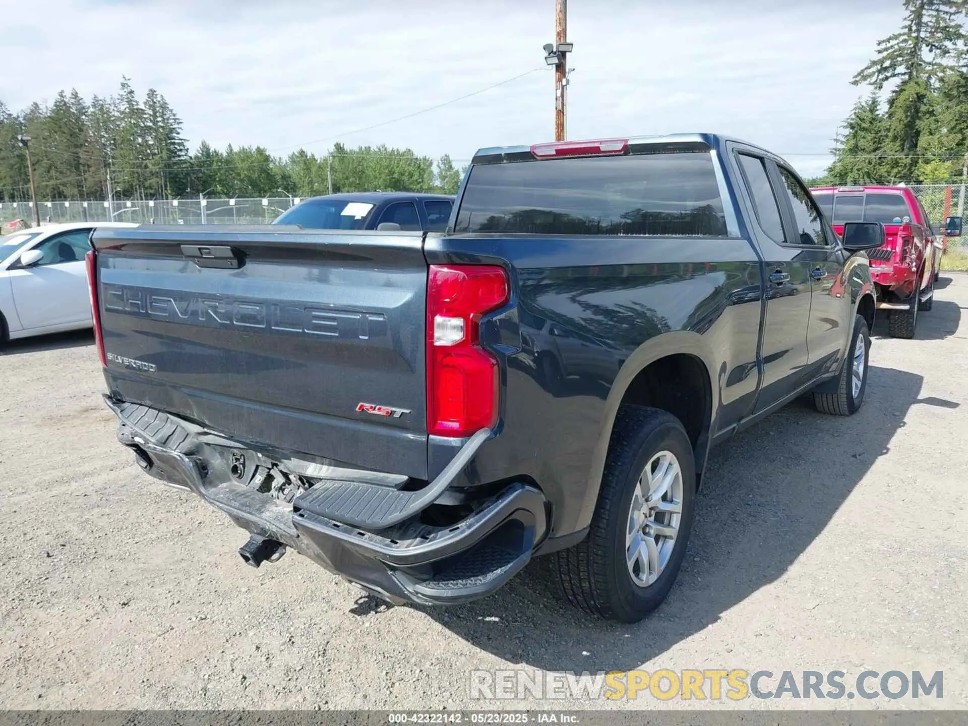 4 Photograph of a damaged car 1GCRYEED3KZ301952 CHEVROLET SILVERADO 1500 2019