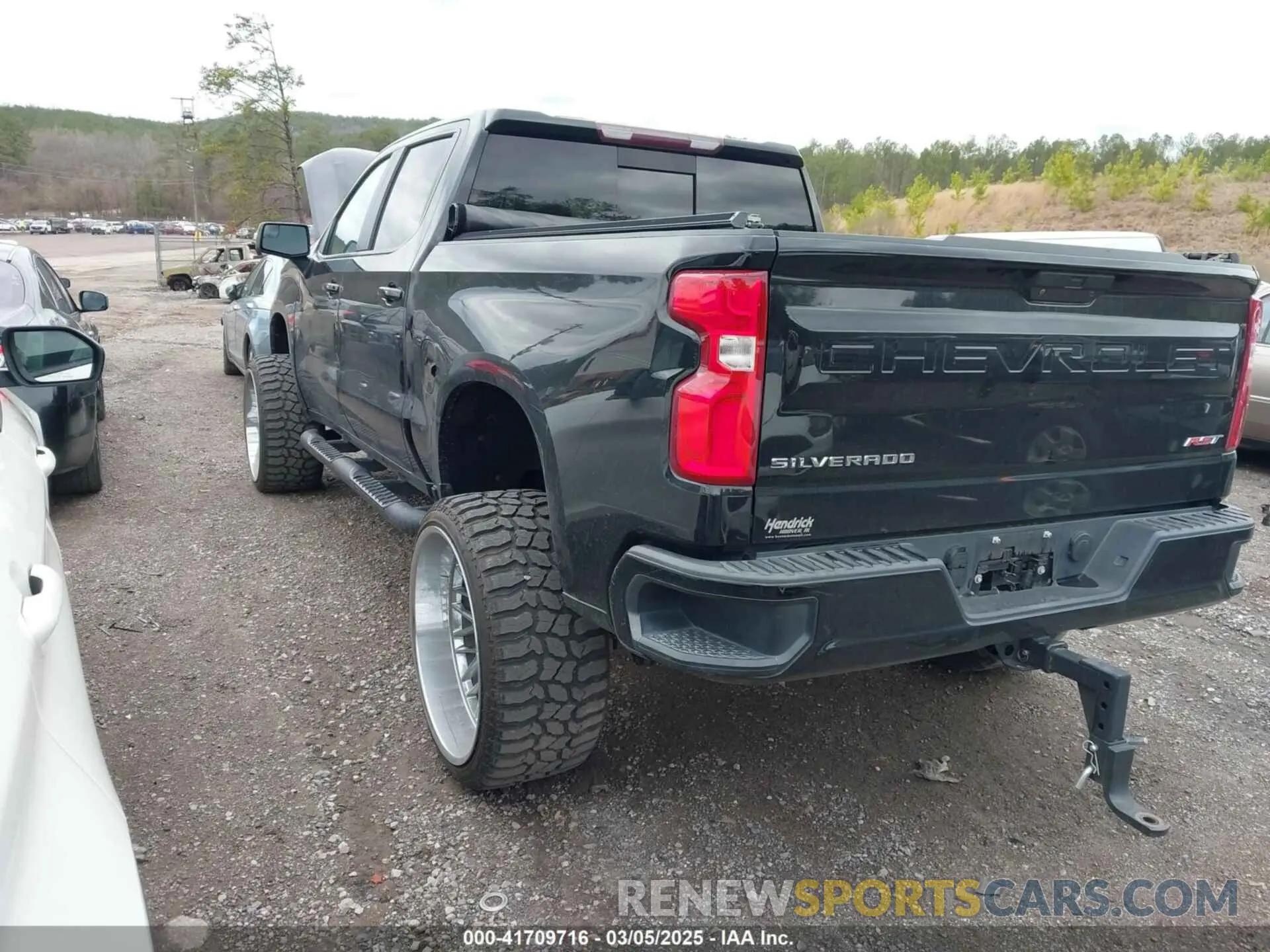 3 Photograph of a damaged car 1GCUWDED4KZ179094 CHEVROLET SILVERADO 1500 2019