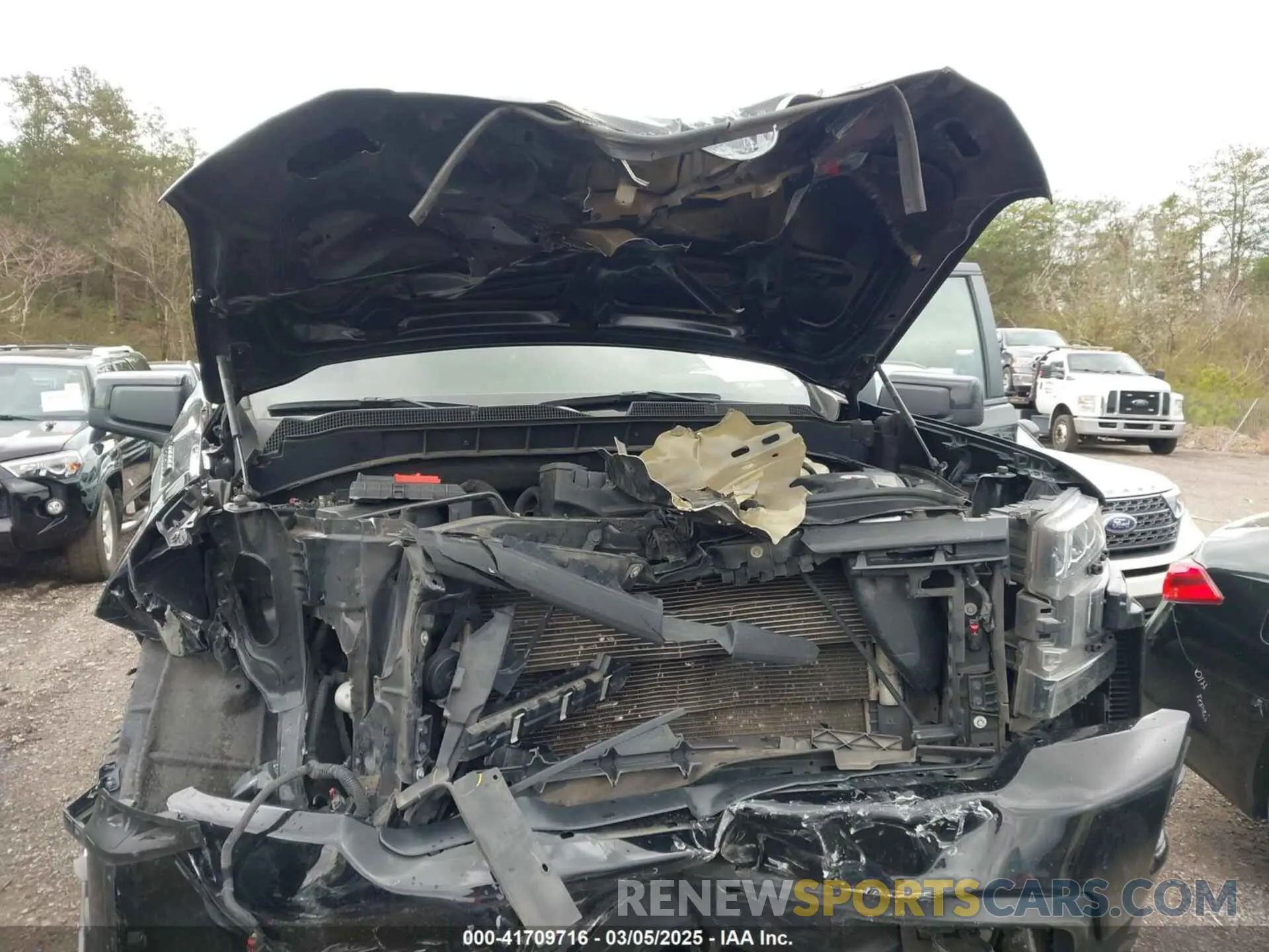 6 Photograph of a damaged car 1GCUWDED4KZ179094 CHEVROLET SILVERADO 1500 2019