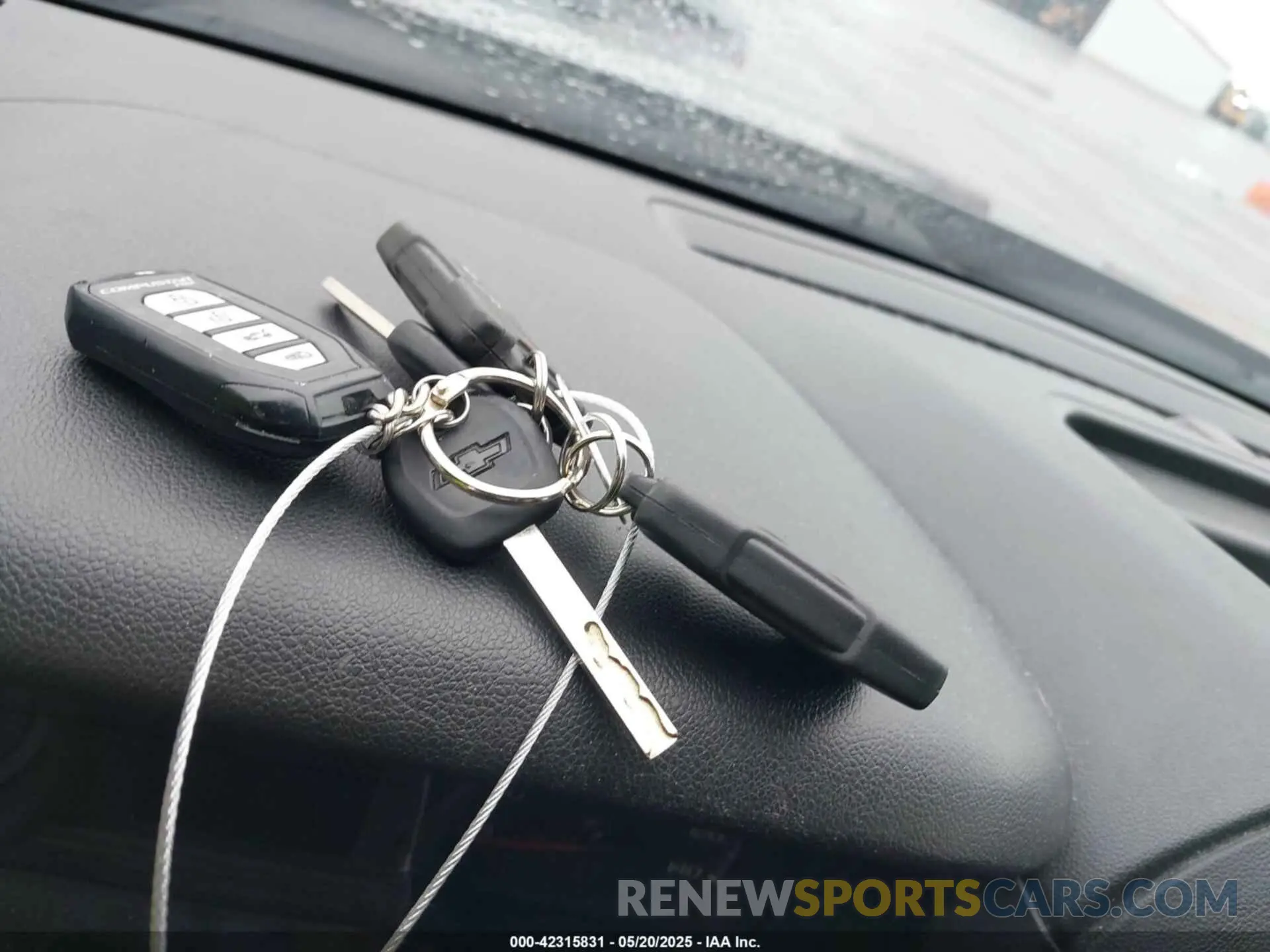 11 Photograph of a damaged car 1GCUYAEF3KZ323471 CHEVROLET SILVERADO 1500 2019
