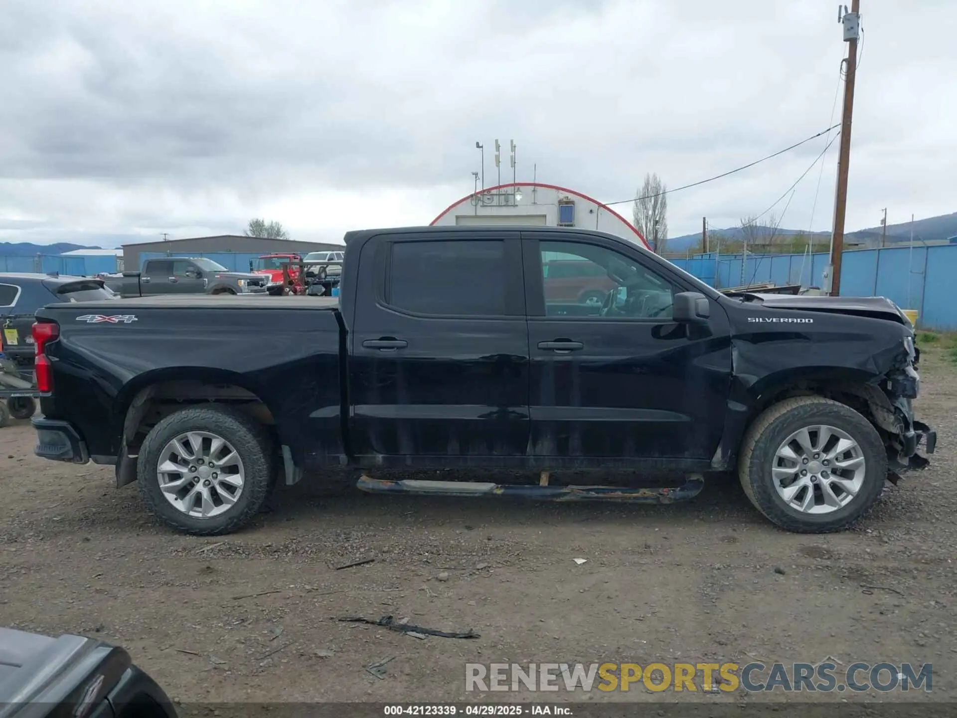 13 Photograph of a damaged car 1GCUYBEF2KZ392013 CHEVROLET SILVERADO 1500 2019