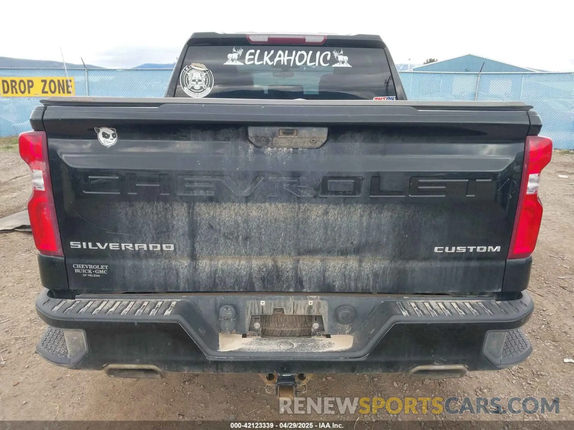 16 Photograph of a damaged car 1GCUYBEF2KZ392013 CHEVROLET SILVERADO 1500 2019