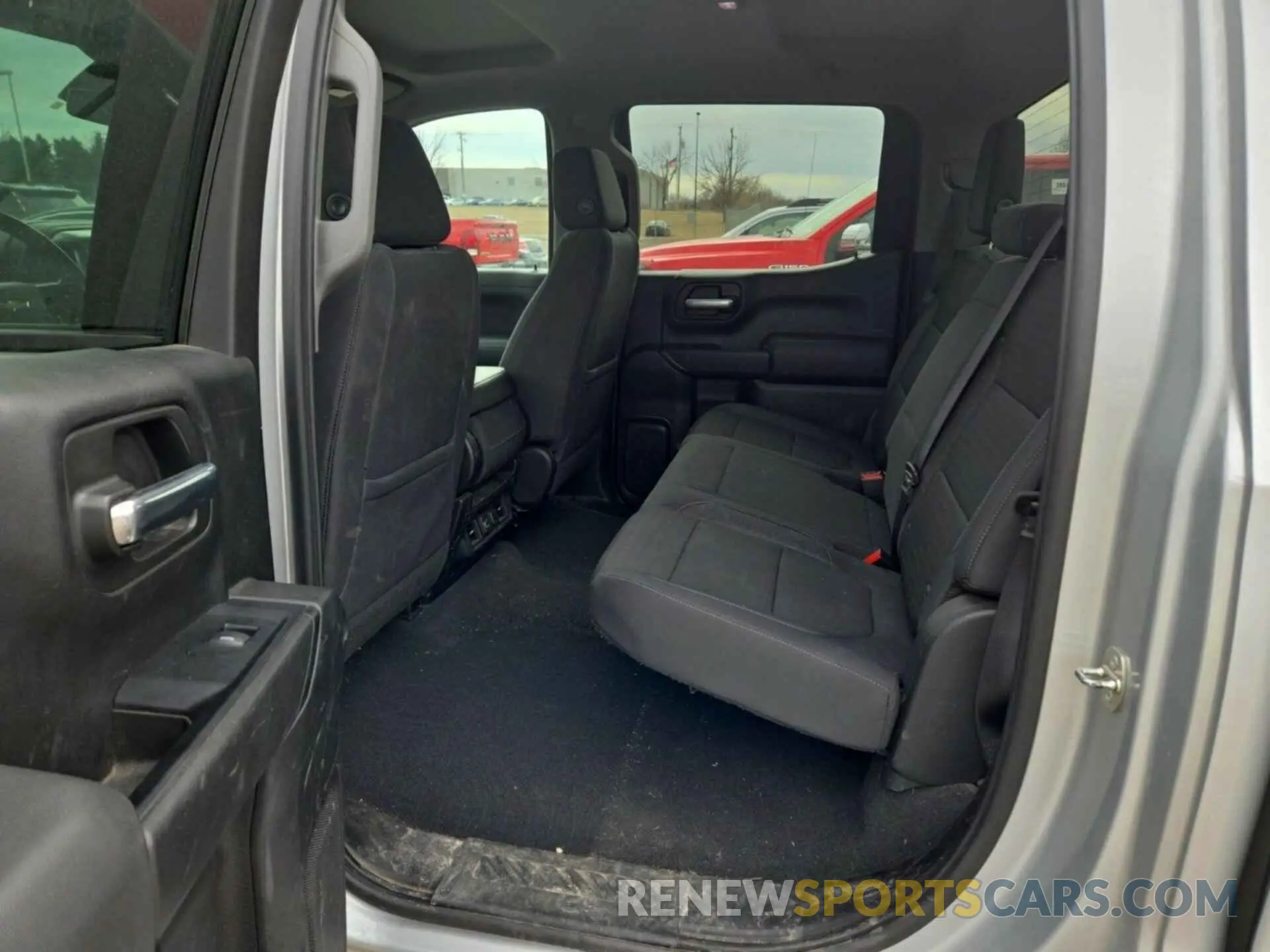 10 Photograph of a damaged car 1GCUYDED0KZ281728 CHEVROLET SILVERADO 1500 2019