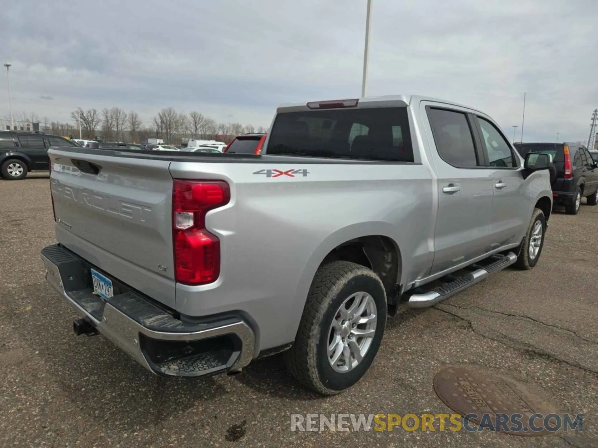 22 Photograph of a damaged car 1GCUYDED0KZ281728 CHEVROLET SILVERADO 1500 2019