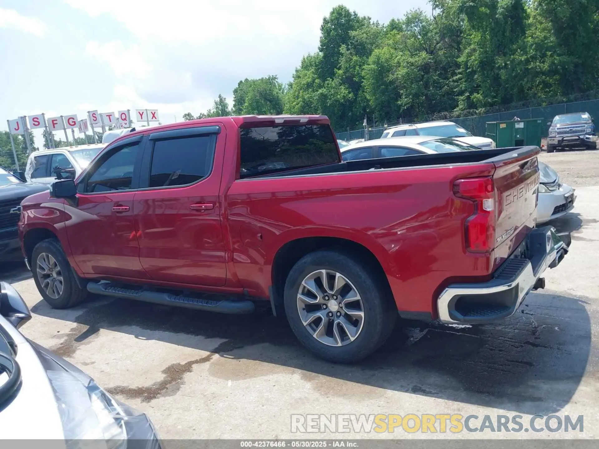 15 Photograph of a damaged car 1GCUYDED1KZ102063 CHEVROLET SILVERADO 1500 2019