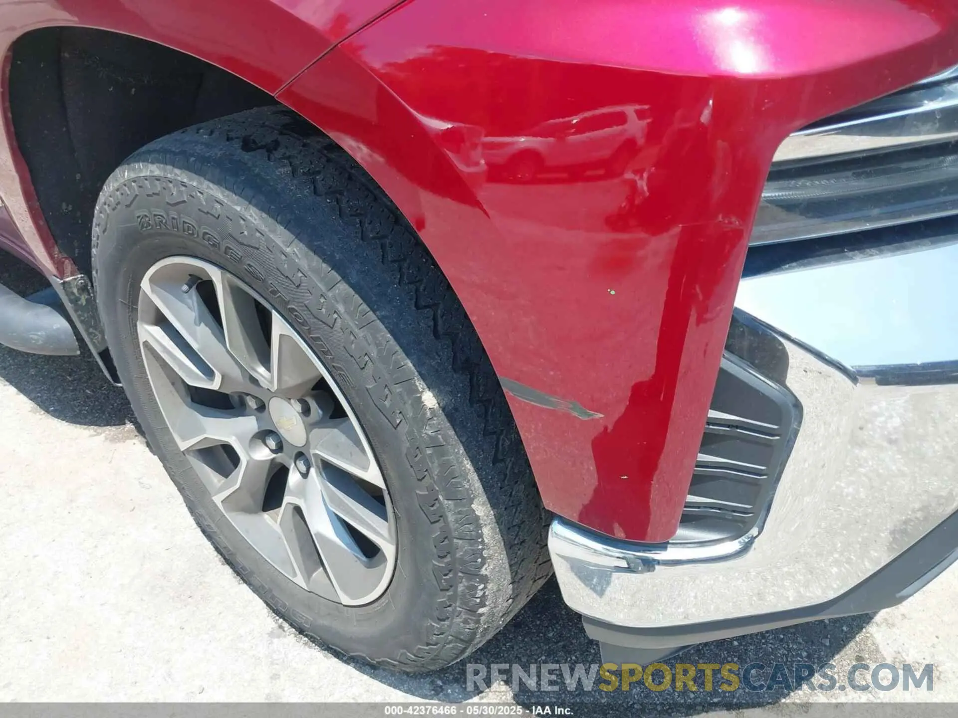 19 Photograph of a damaged car 1GCUYDED1KZ102063 CHEVROLET SILVERADO 1500 2019
