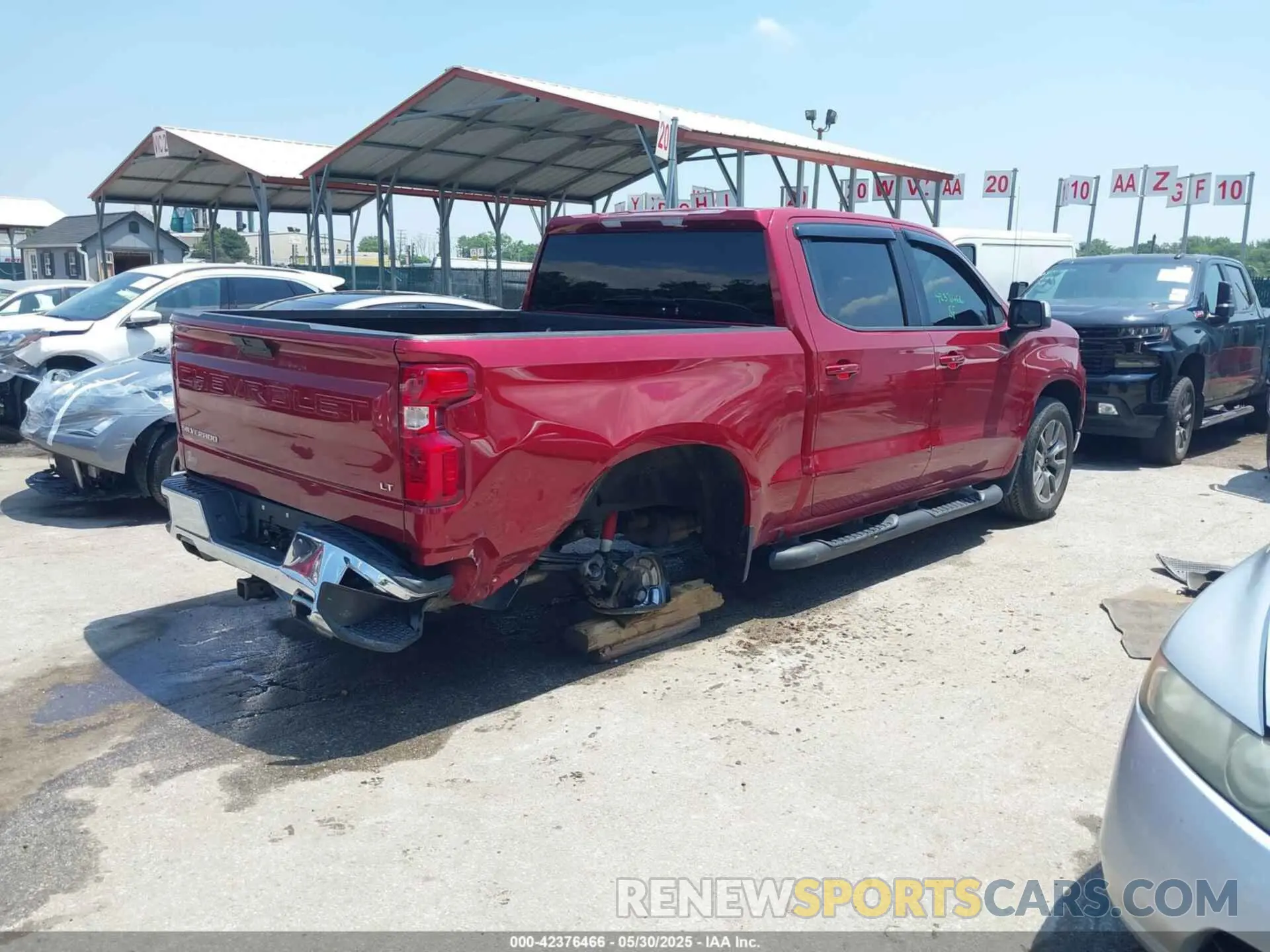 4 Photograph of a damaged car 1GCUYDED1KZ102063 CHEVROLET SILVERADO 1500 2019