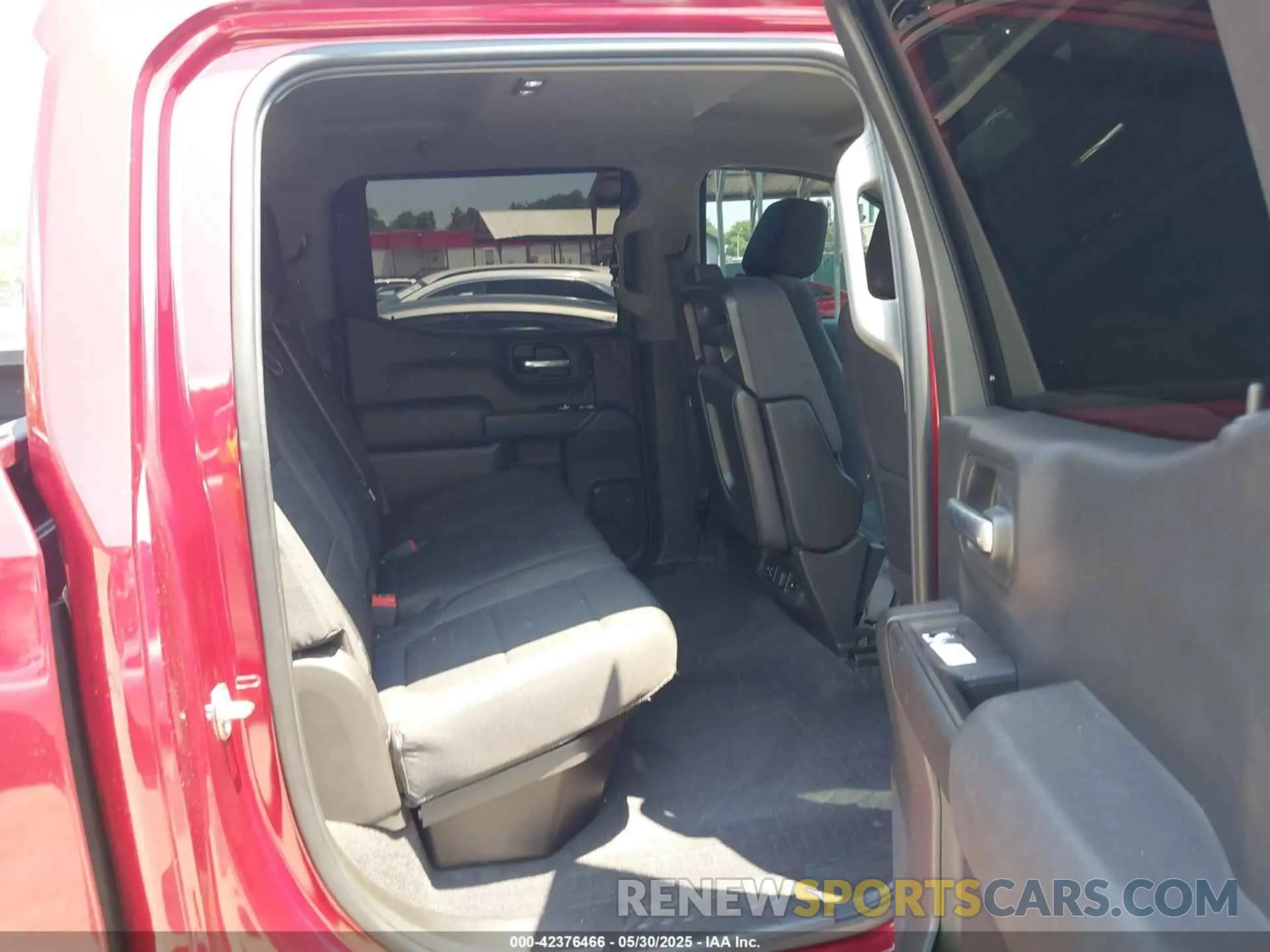 8 Photograph of a damaged car 1GCUYDED1KZ102063 CHEVROLET SILVERADO 1500 2019