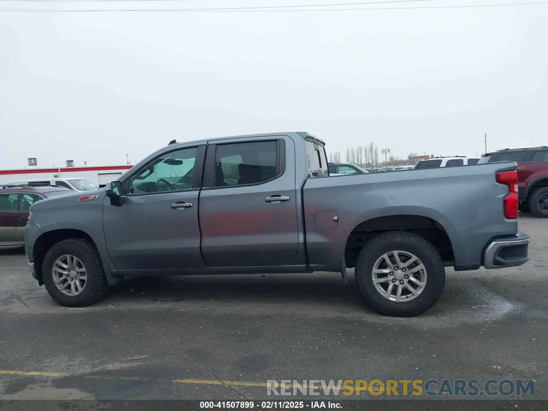 13 Photograph of a damaged car 1GCUYDED1KZ259950 CHEVROLET SILVERADO 1500 2019