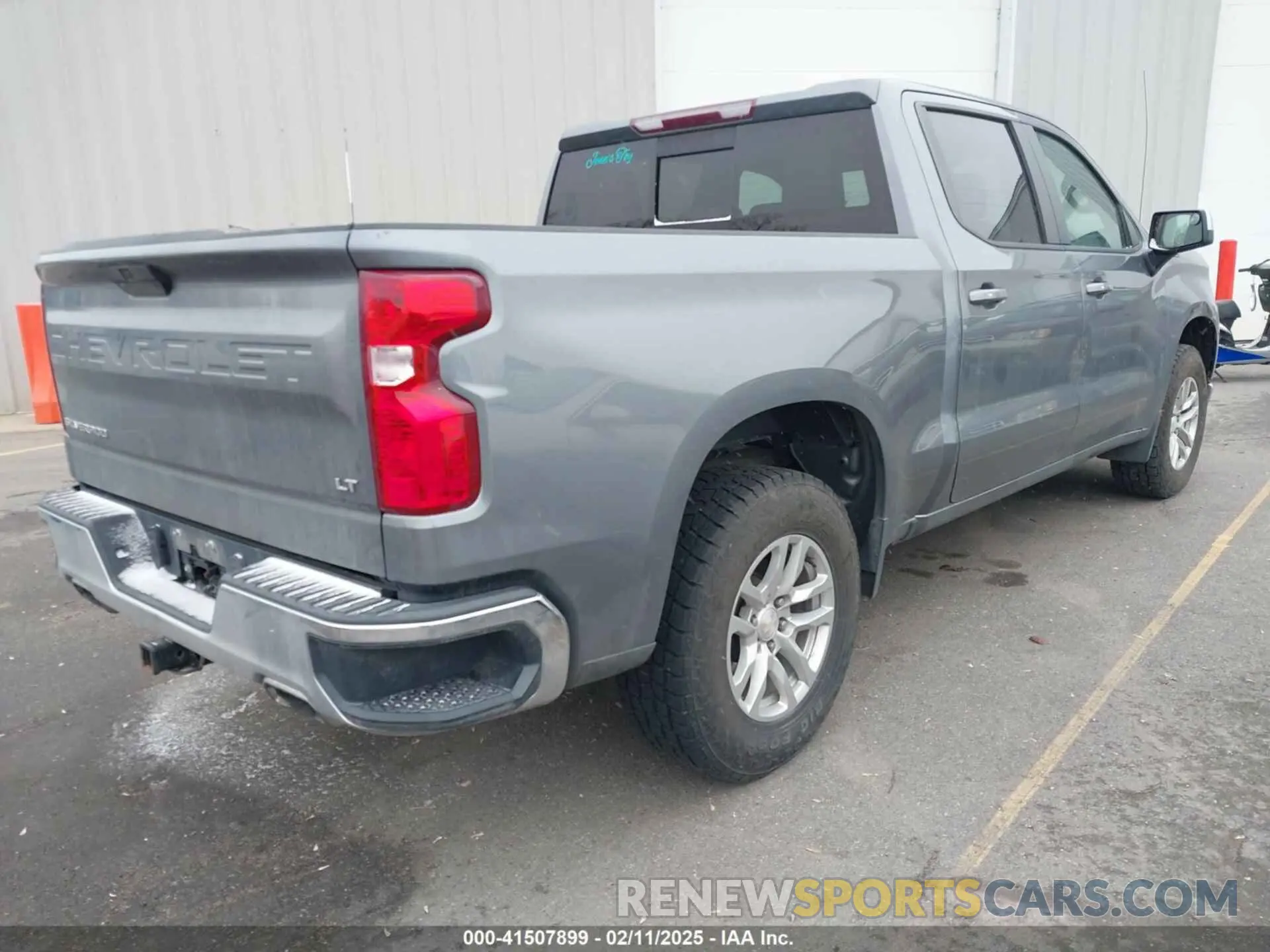4 Photograph of a damaged car 1GCUYDED1KZ259950 CHEVROLET SILVERADO 1500 2019