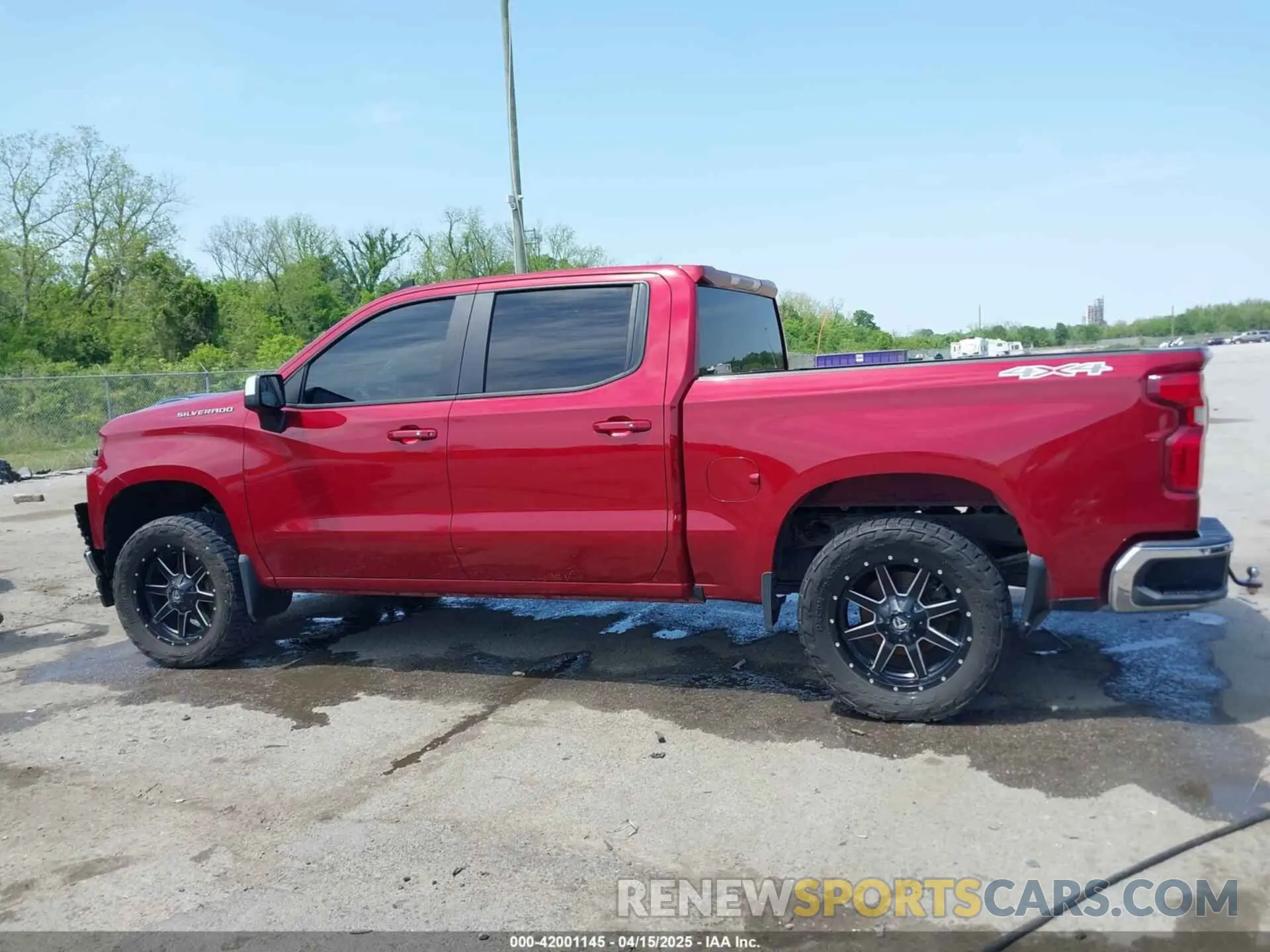 13 Photograph of a damaged car 1GCUYDED2KZ114061 CHEVROLET SILVERADO 1500 2019