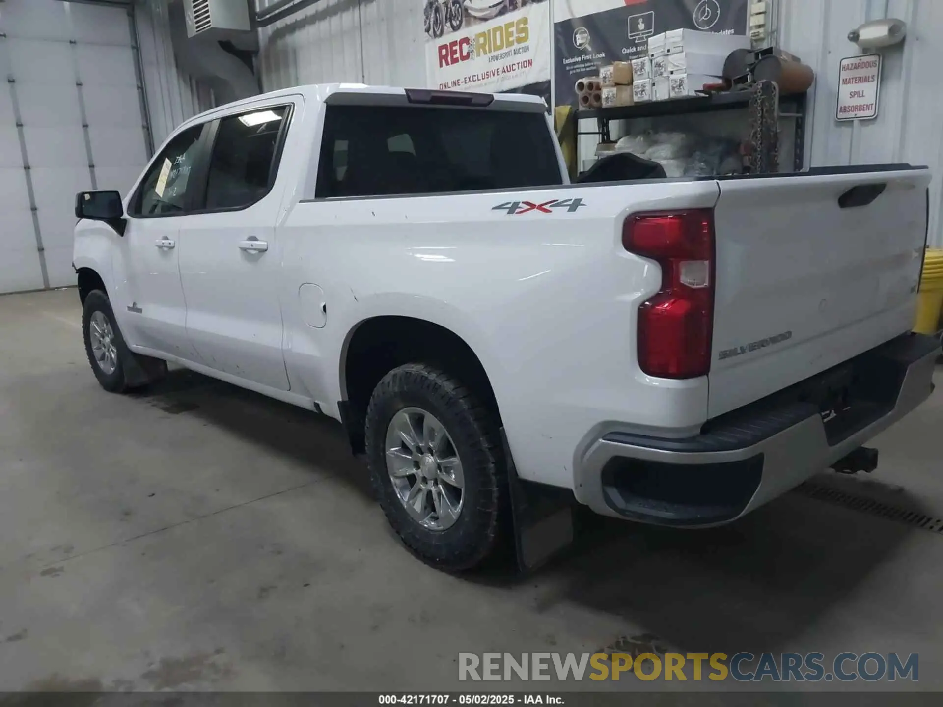 3 Photograph of a damaged car 1GCUYDED4KZ335712 CHEVROLET SILVERADO 1500 2019