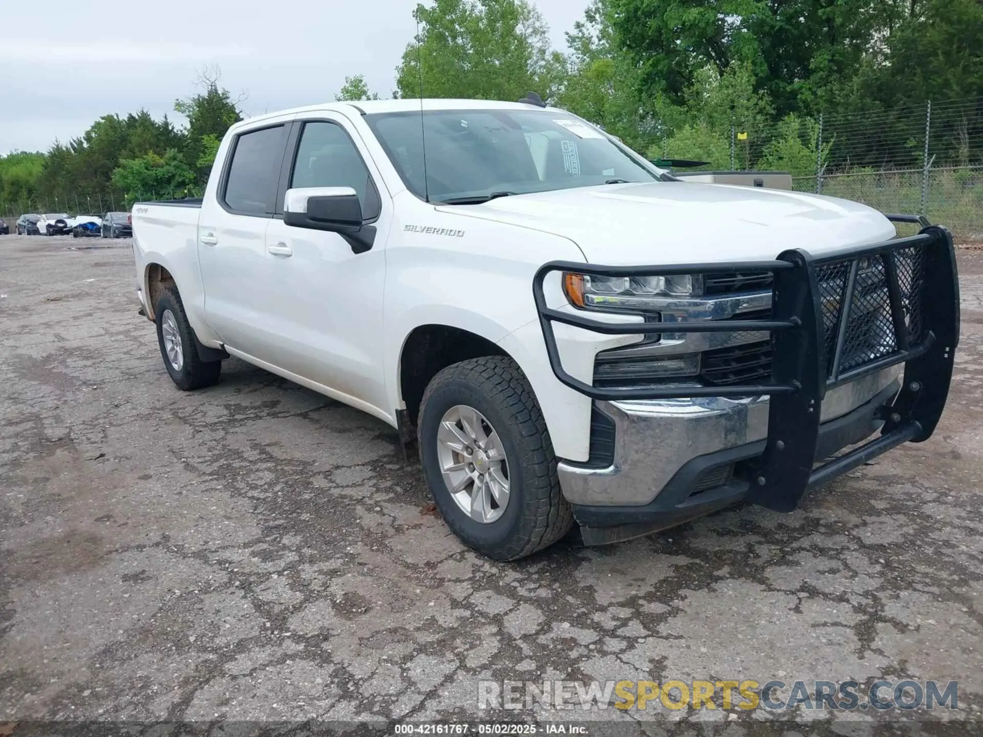 1 Photograph of a damaged car 1GCUYDED5KZ370209 CHEVROLET SILVERADO 1500 2019