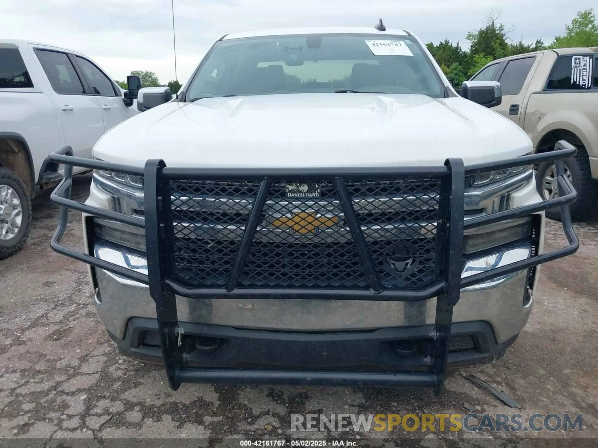 12 Photograph of a damaged car 1GCUYDED5KZ370209 CHEVROLET SILVERADO 1500 2019