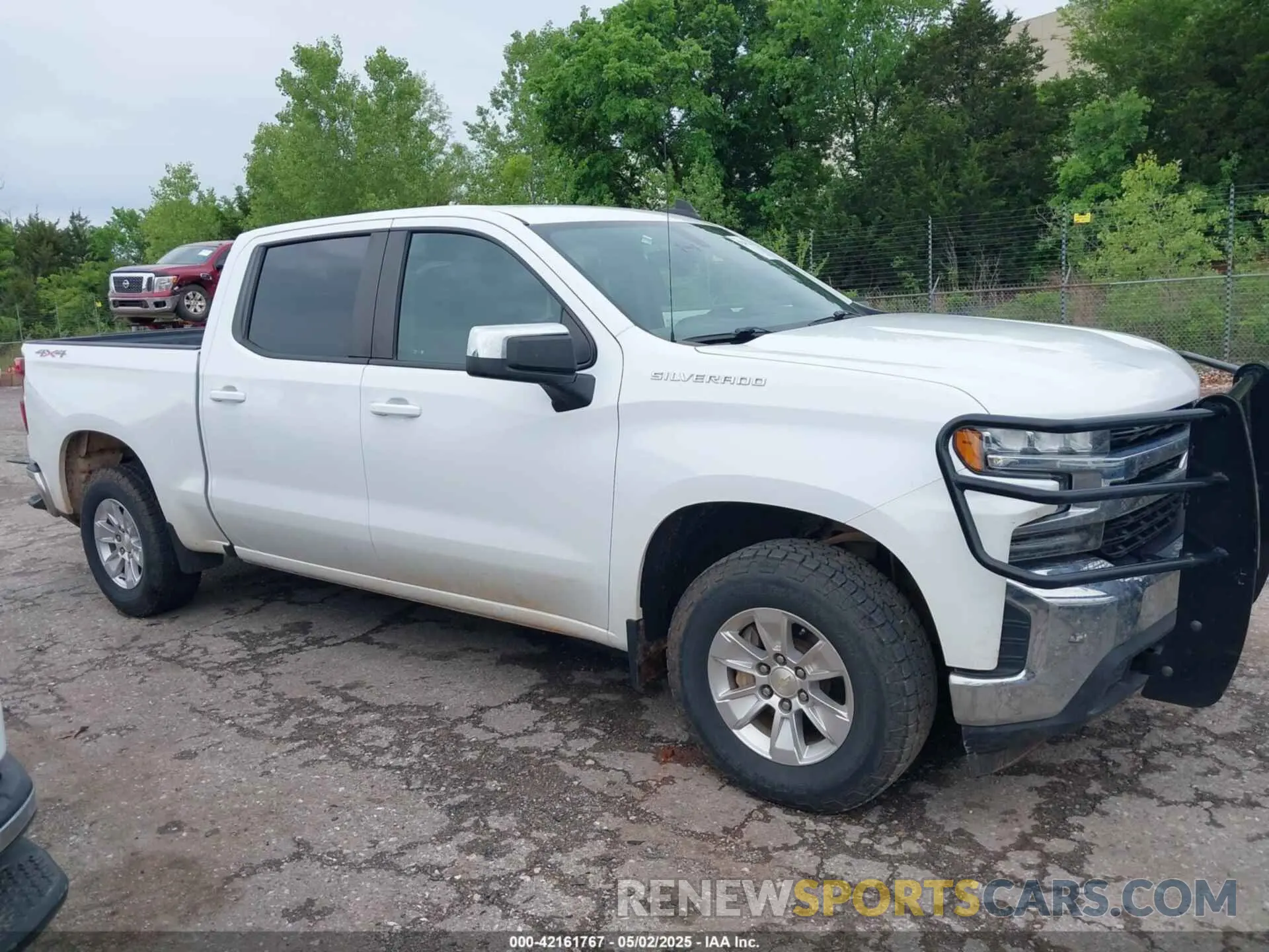 13 Photograph of a damaged car 1GCUYDED5KZ370209 CHEVROLET SILVERADO 1500 2019