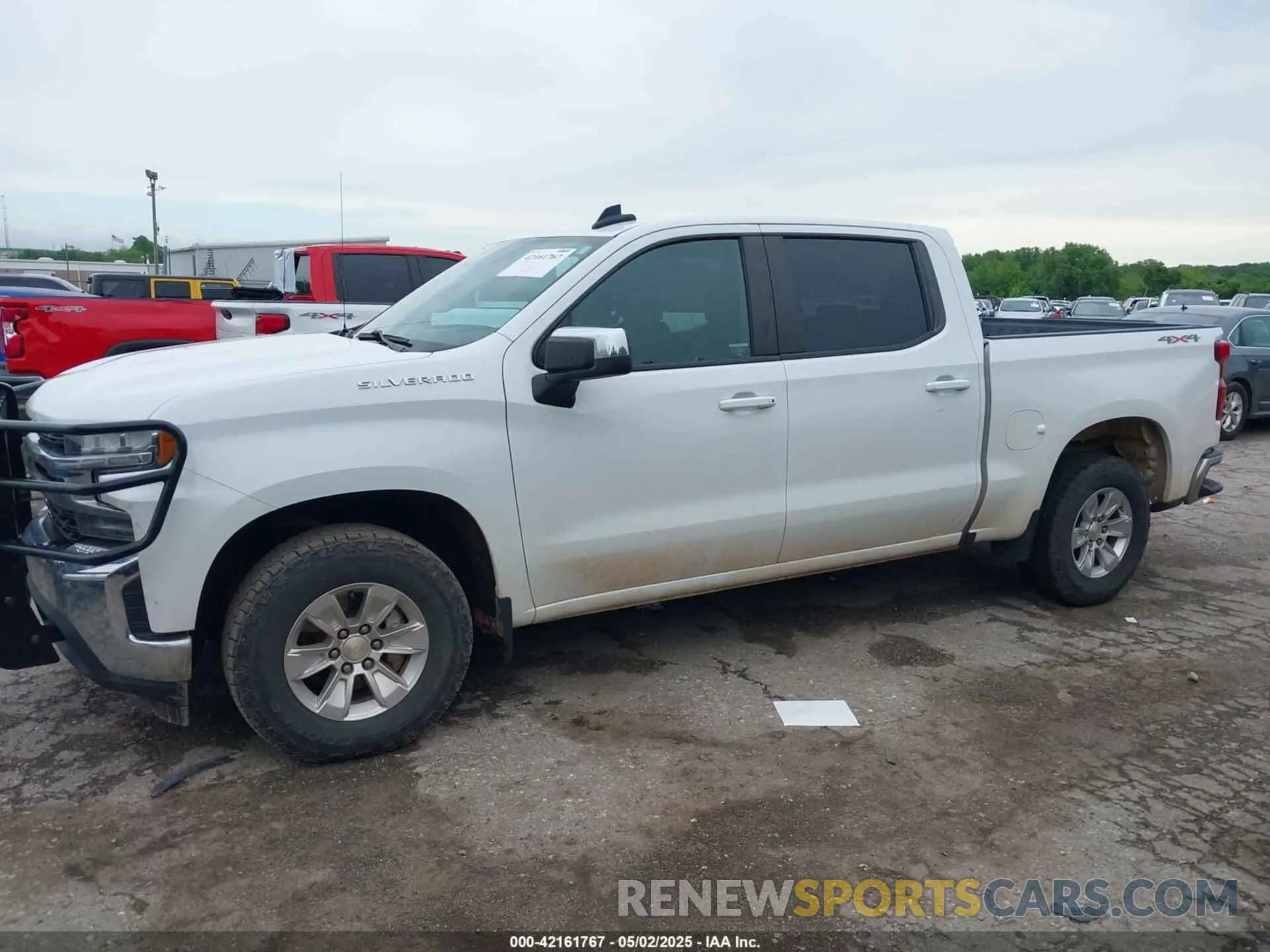 14 Photograph of a damaged car 1GCUYDED5KZ370209 CHEVROLET SILVERADO 1500 2019