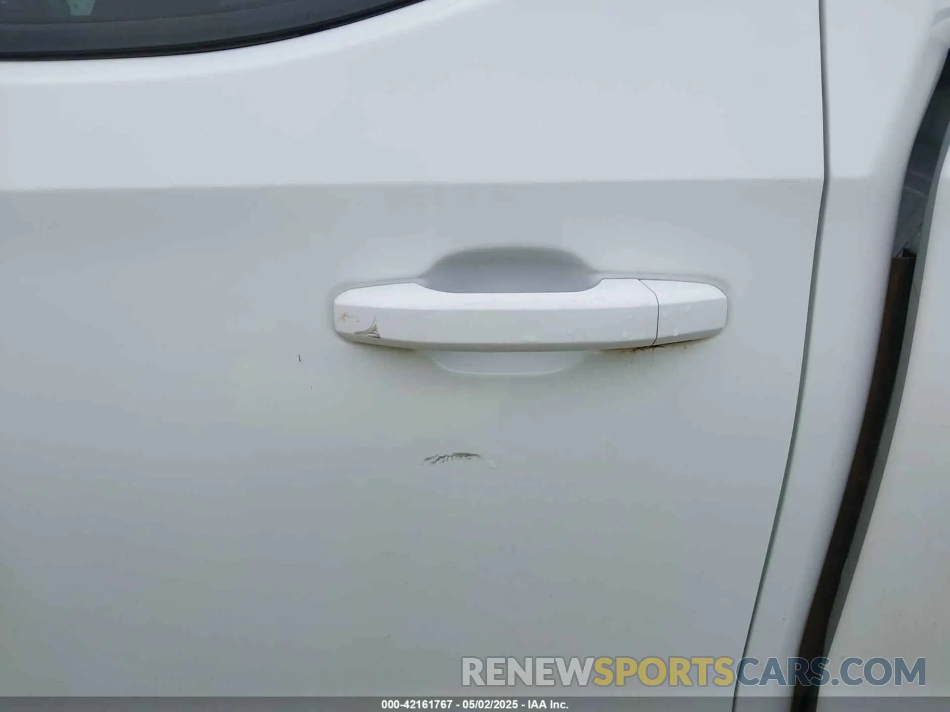 6 Photograph of a damaged car 1GCUYDED5KZ370209 CHEVROLET SILVERADO 1500 2019