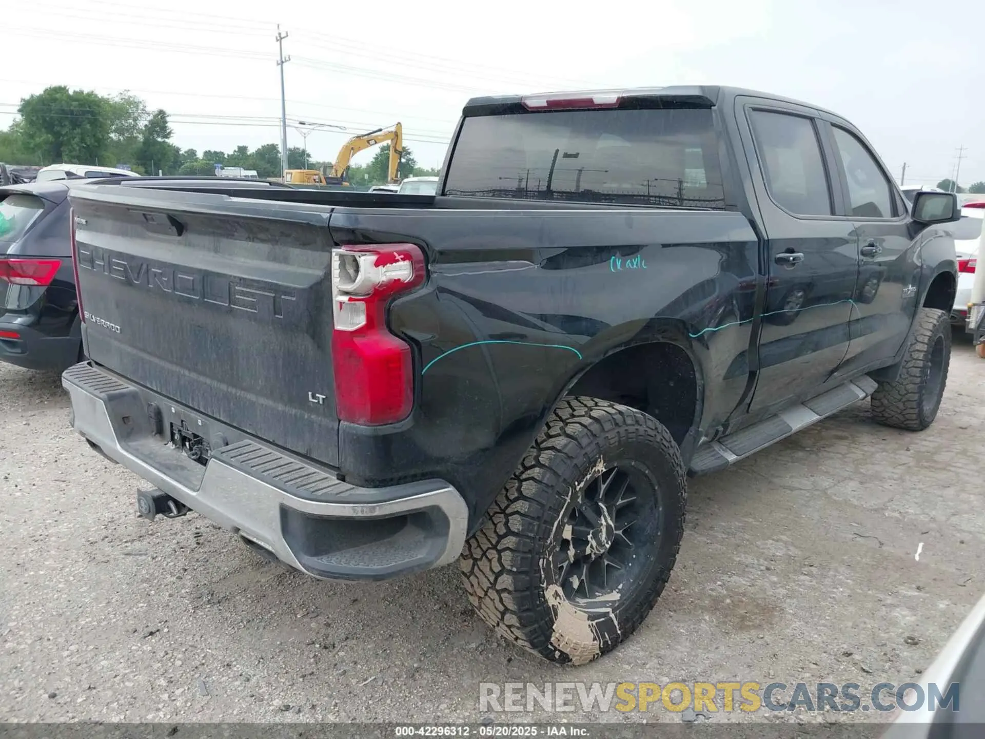 4 Photograph of a damaged car 1GCUYDED6KZ128965 CHEVROLET SILVERADO 1500 2019