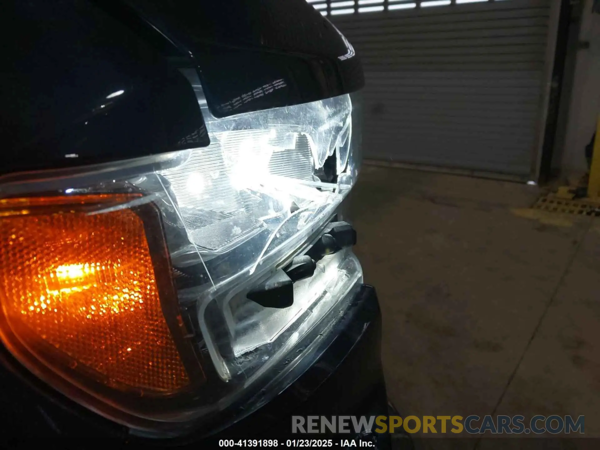 22 Photograph of a damaged car 1GCUYDED9KZ121072 CHEVROLET SILVERADO 1500 2019