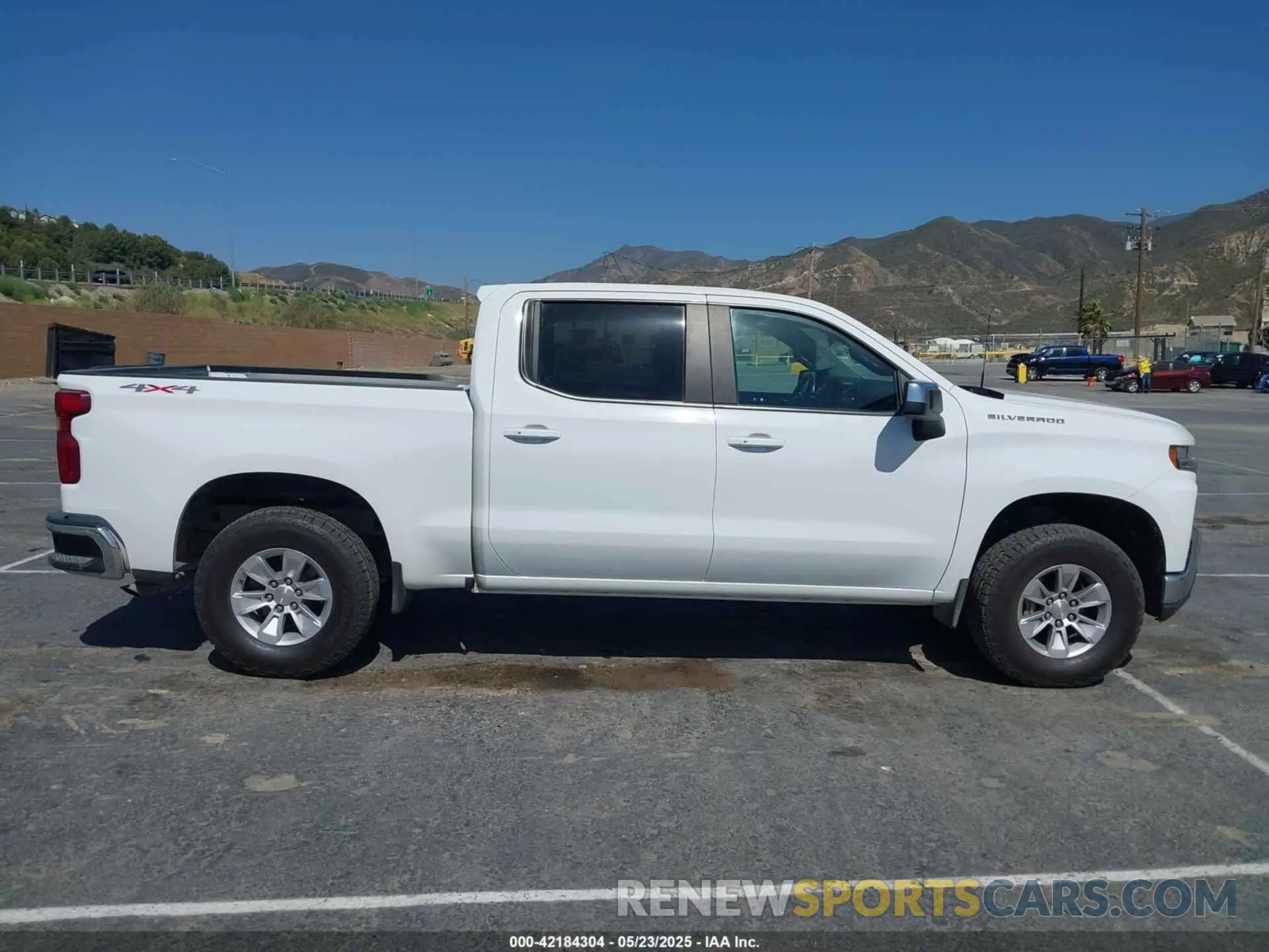 13 Photograph of a damaged car 1GCUYDEDXKZ209239 CHEVROLET SILVERADO 1500 2019