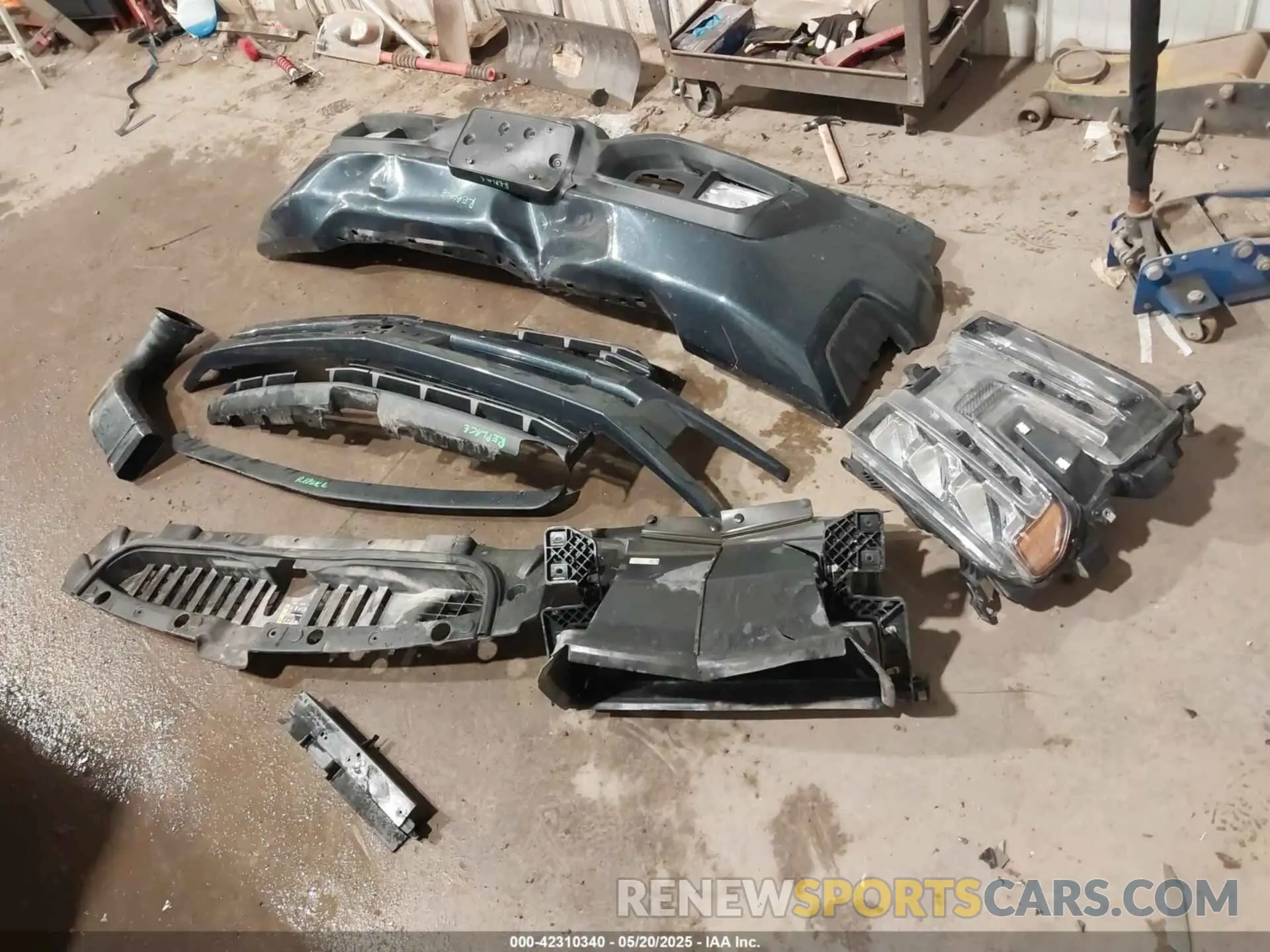 12 Photograph of a damaged car 1GCUYEED4KZ366951 CHEVROLET SILVERADO 1500 2019