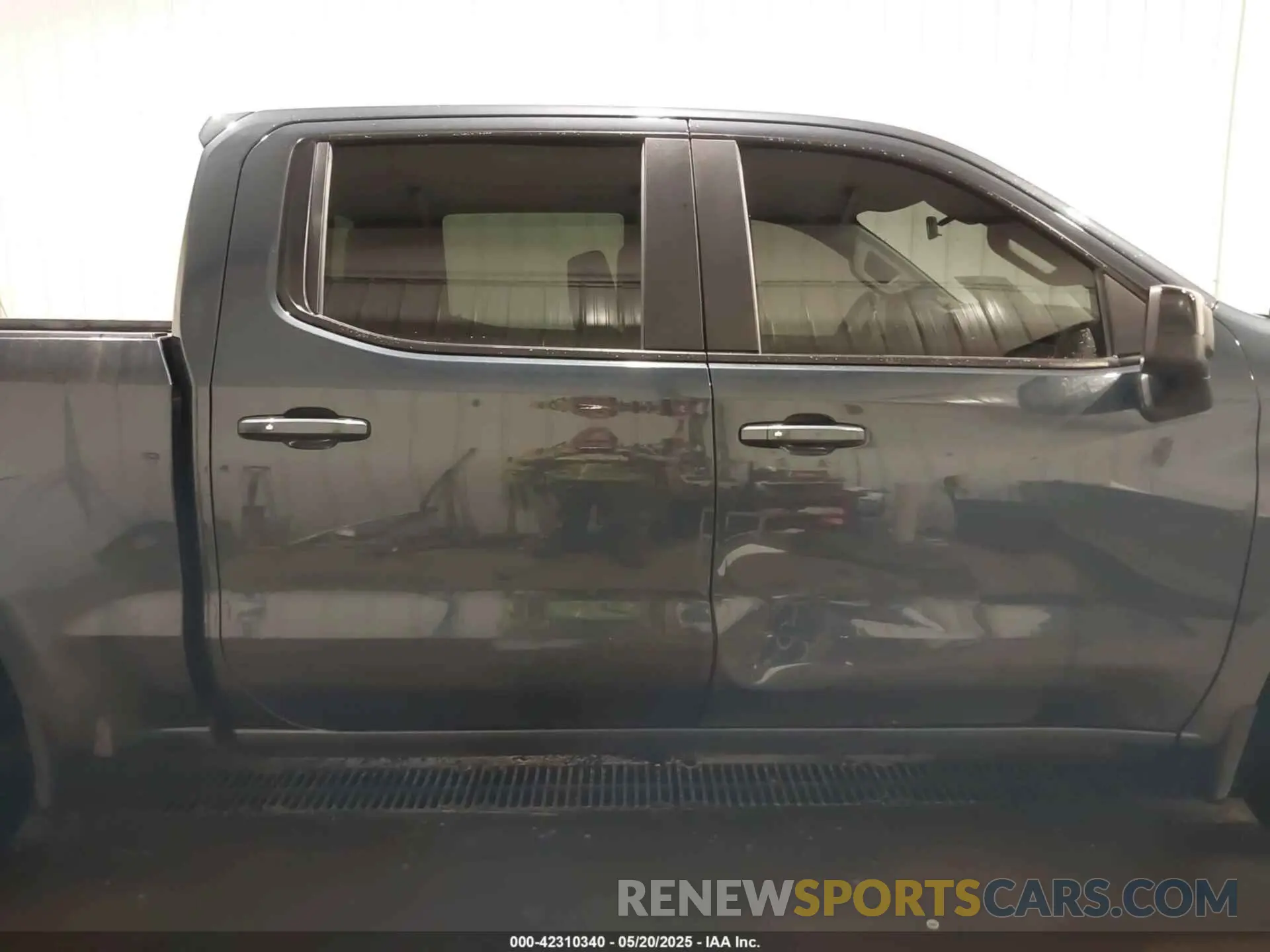 14 Photograph of a damaged car 1GCUYEED4KZ366951 CHEVROLET SILVERADO 1500 2019