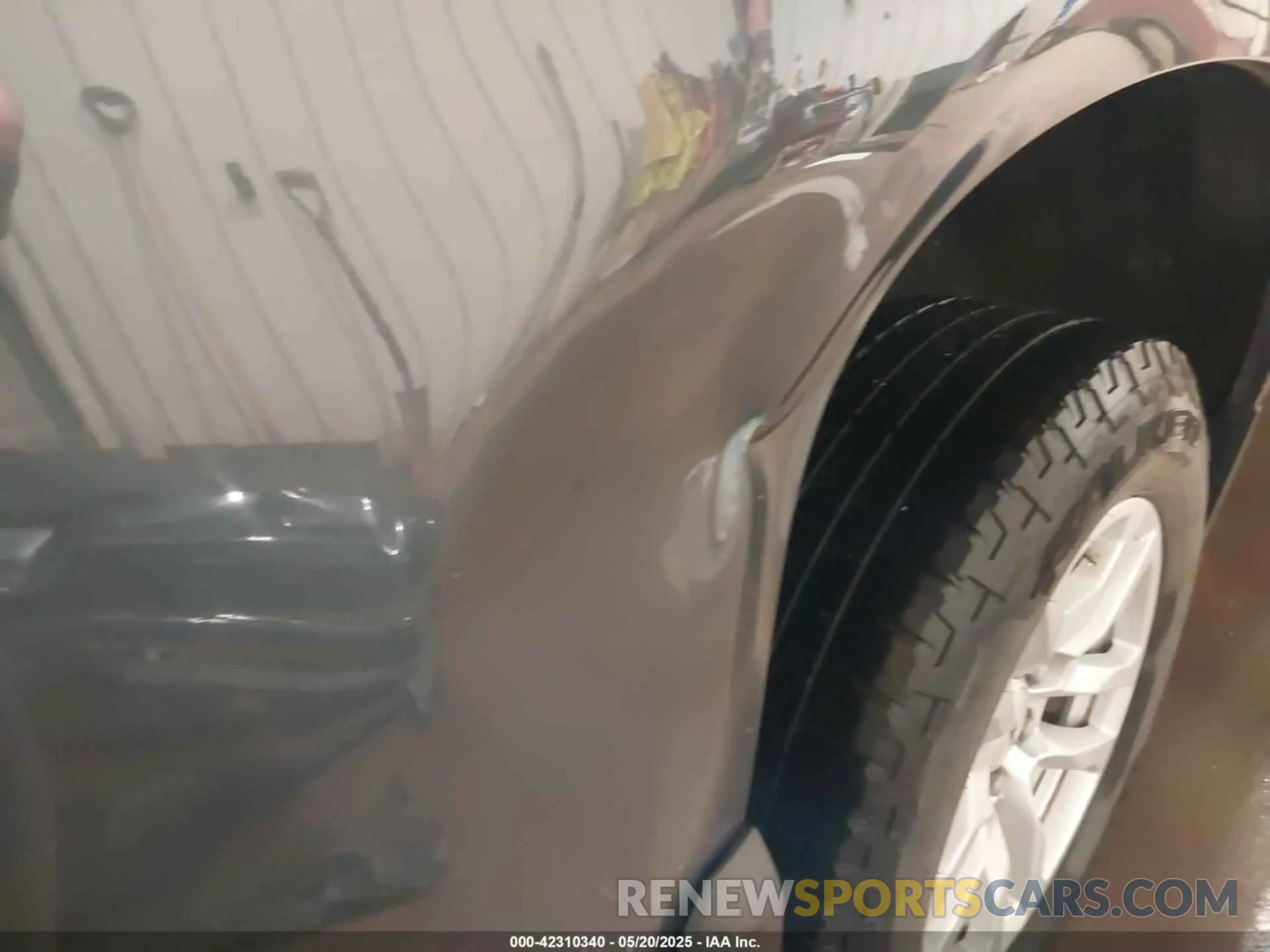 18 Photograph of a damaged car 1GCUYEED4KZ366951 CHEVROLET SILVERADO 1500 2019