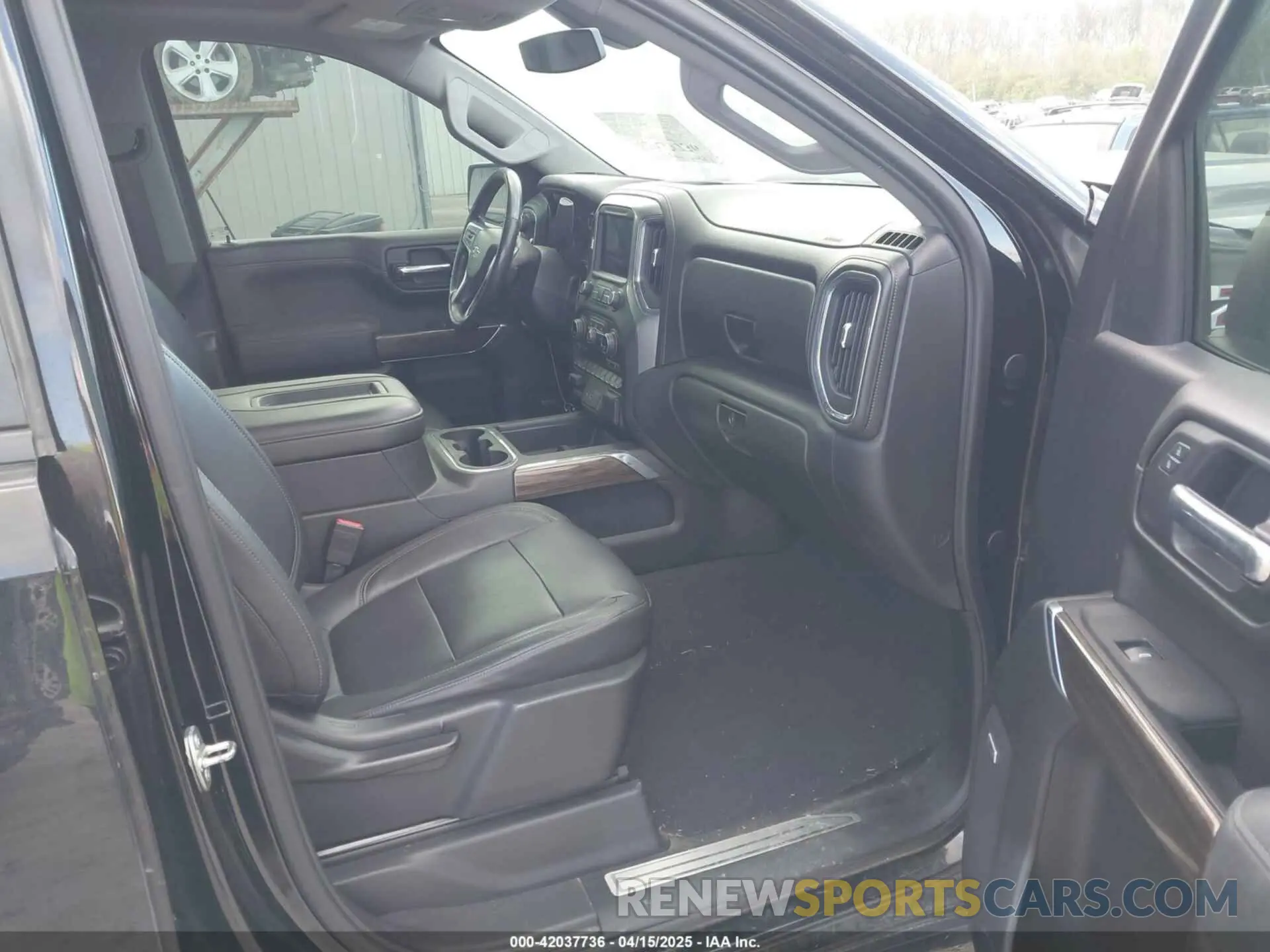 5 Photograph of a damaged car 1GCUYEED6KZ158151 CHEVROLET SILVERADO 1500 2019