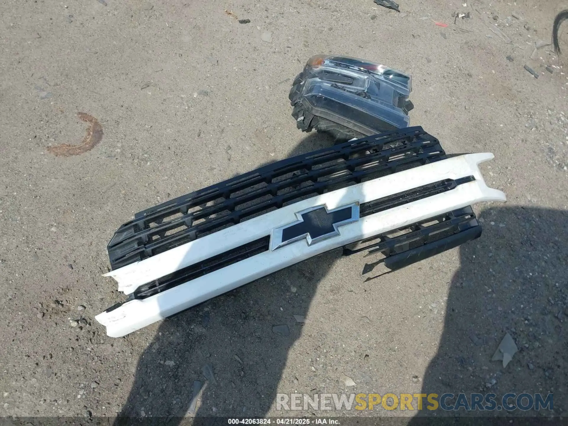 12 Photograph of a damaged car 1GCUYEED6KZ289810 CHEVROLET SILVERADO 1500 2019