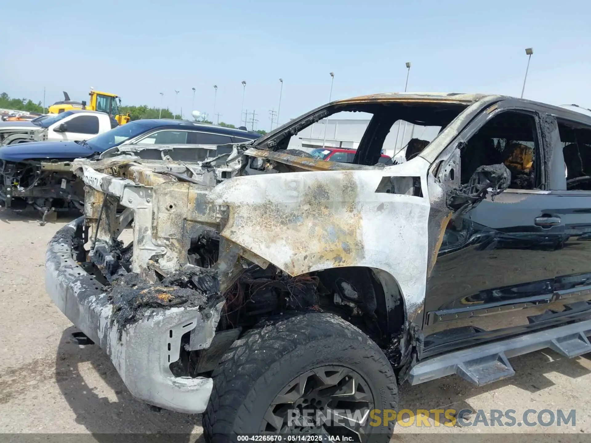 11 Photograph of a damaged car 1GCUYEED8KZ348906 CHEVROLET SILVERADO 1500 2019