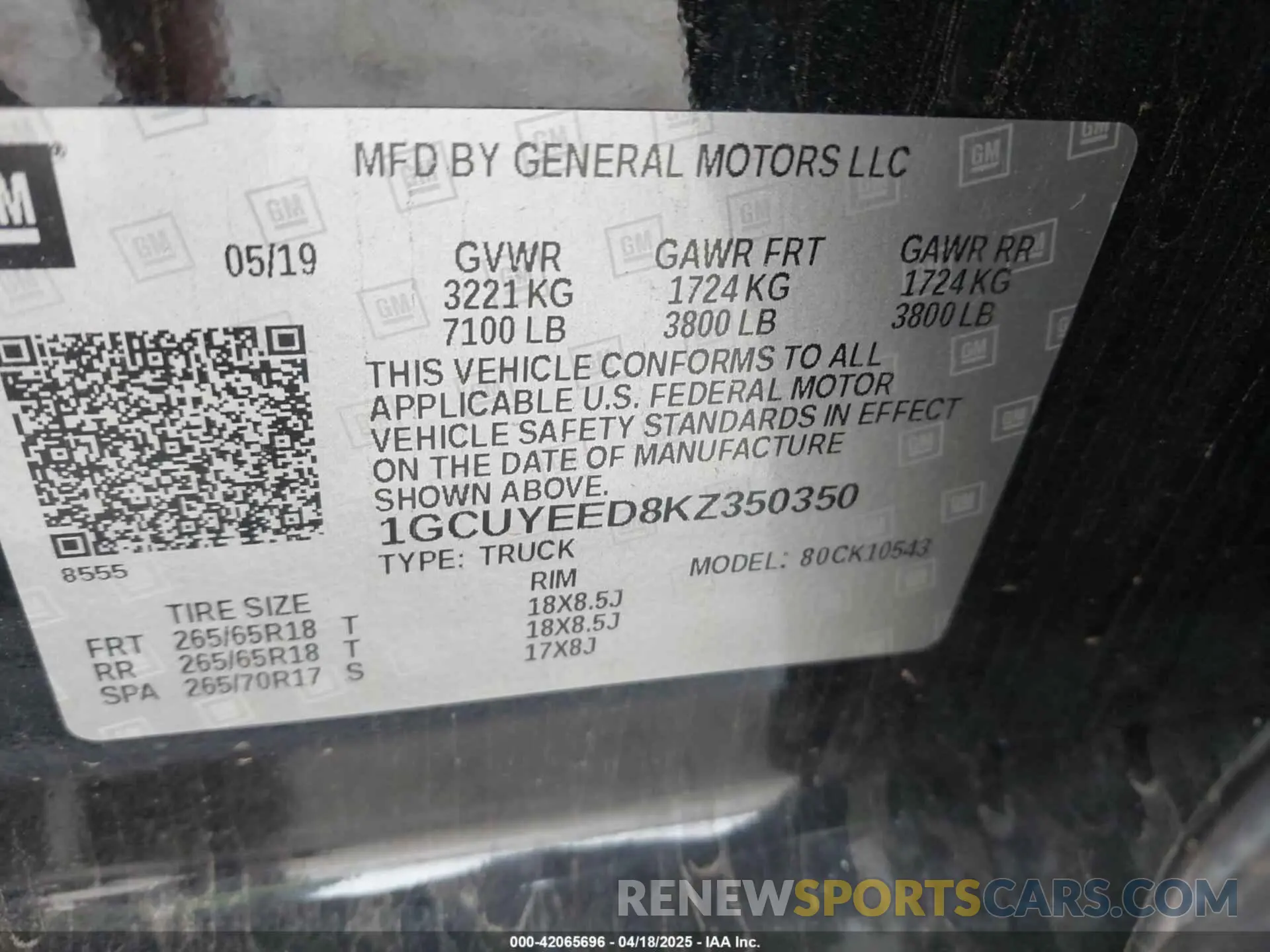 9 Photograph of a damaged car 1GCUYEED8KZ350350 CHEVROLET SILVERADO 1500 2019