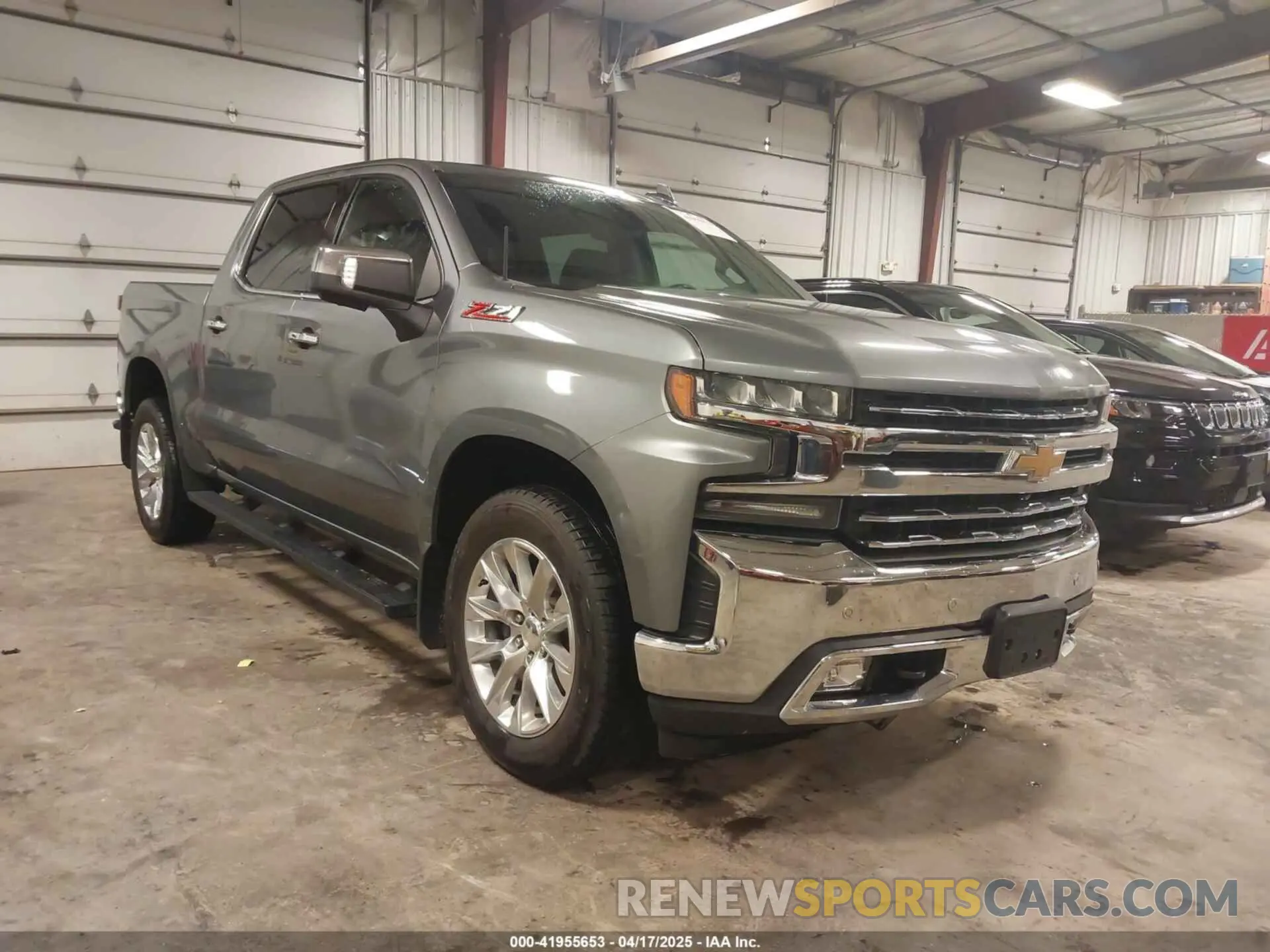 1 Photograph of a damaged car 1GCUYGED2KZ334639 CHEVROLET SILVERADO 1500 2019