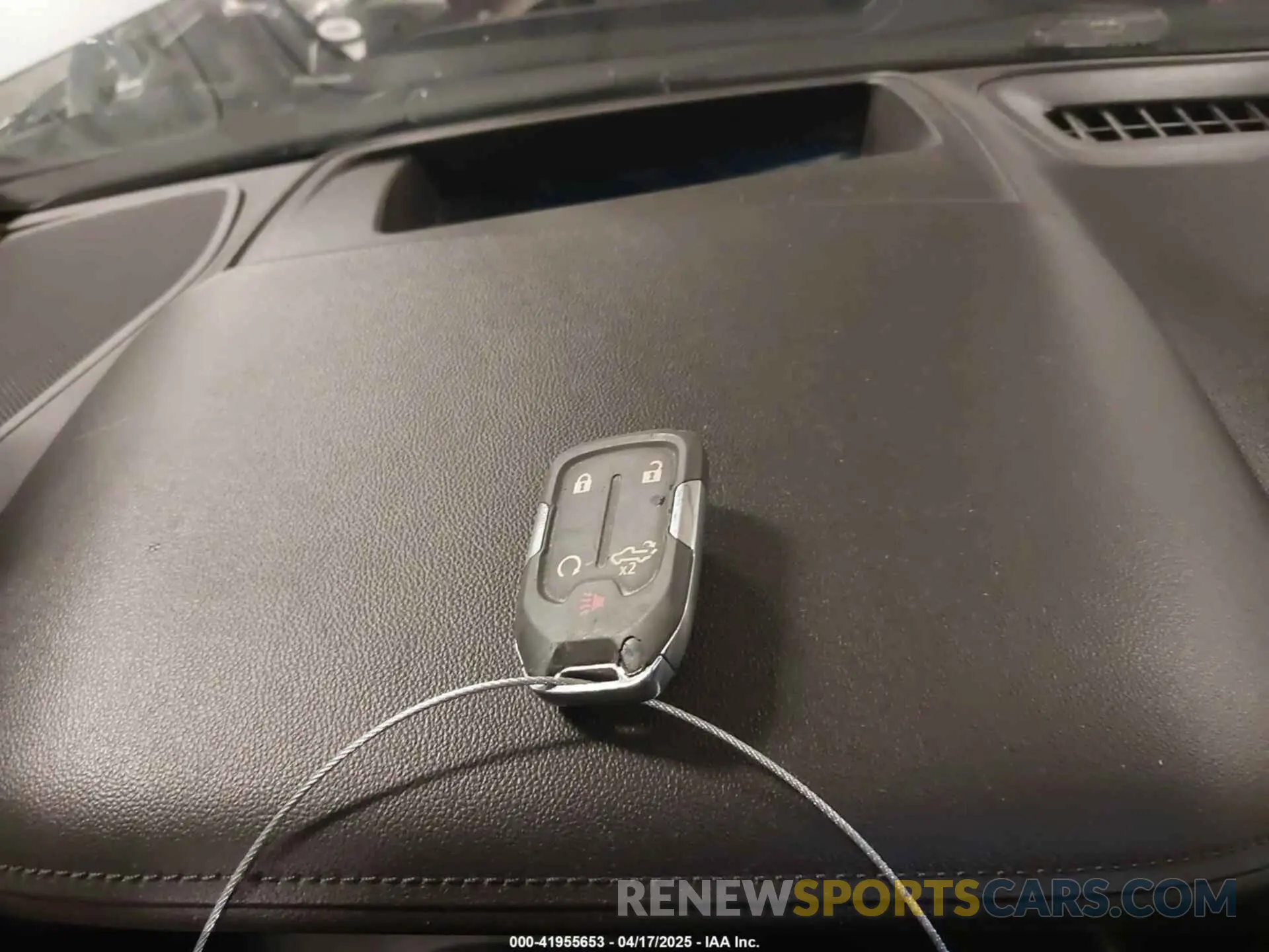 11 Photograph of a damaged car 1GCUYGED2KZ334639 CHEVROLET SILVERADO 1500 2019