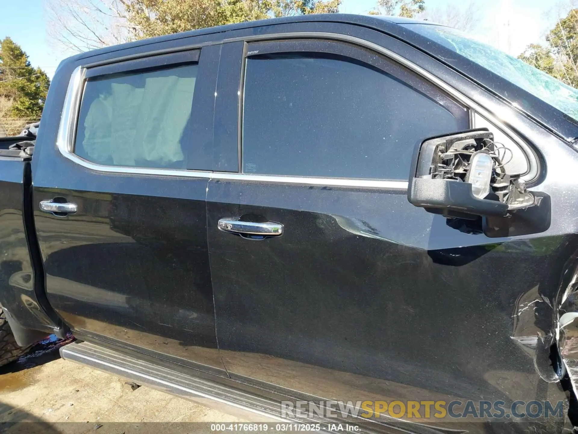 12 Photograph of a damaged car 1GCUYGED4KZ320175 CHEVROLET SILVERADO 1500 2019