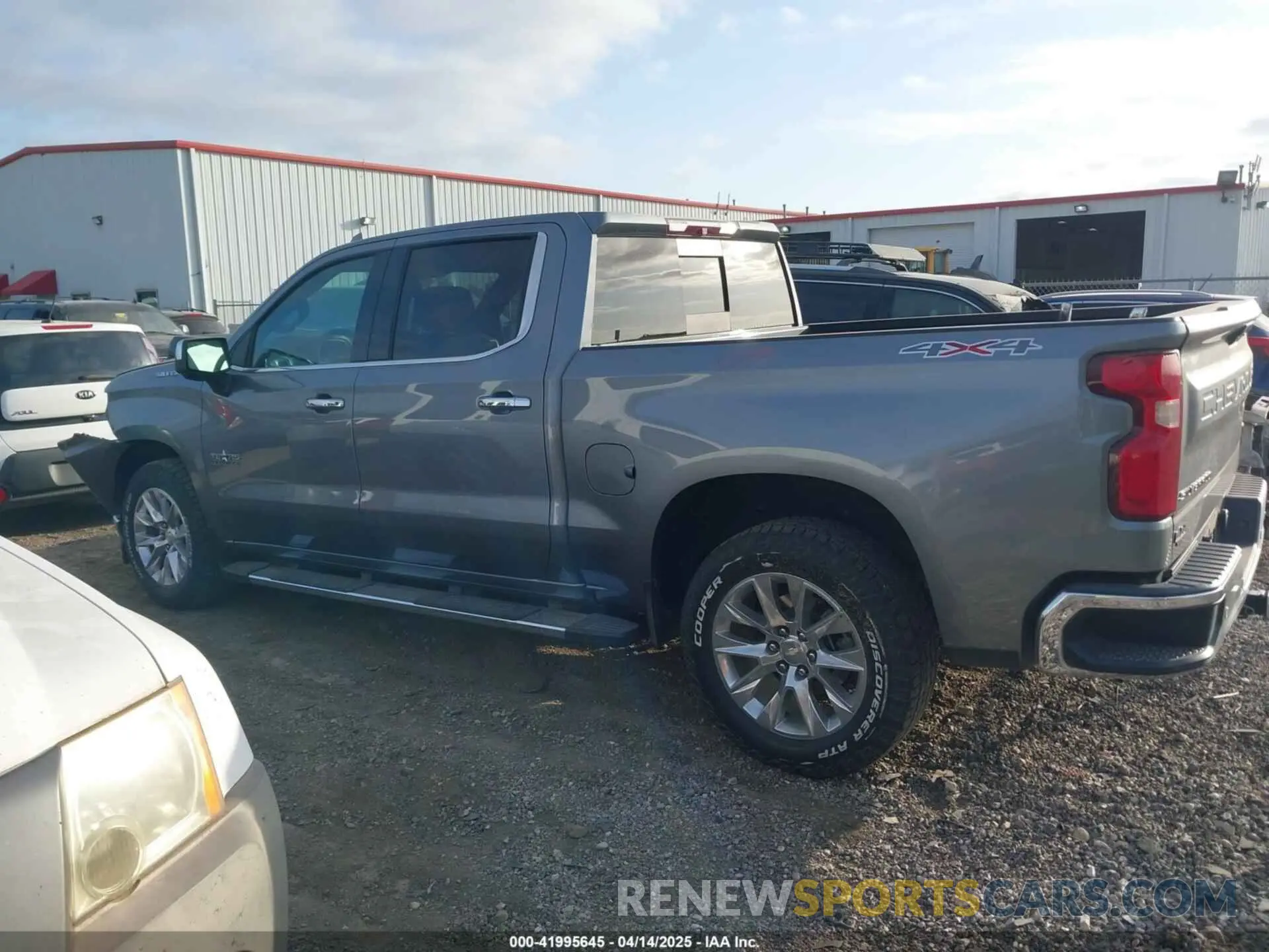 14 Photograph of a damaged car 1GCUYGEL9KZ166327 CHEVROLET SILVERADO 1500 2019