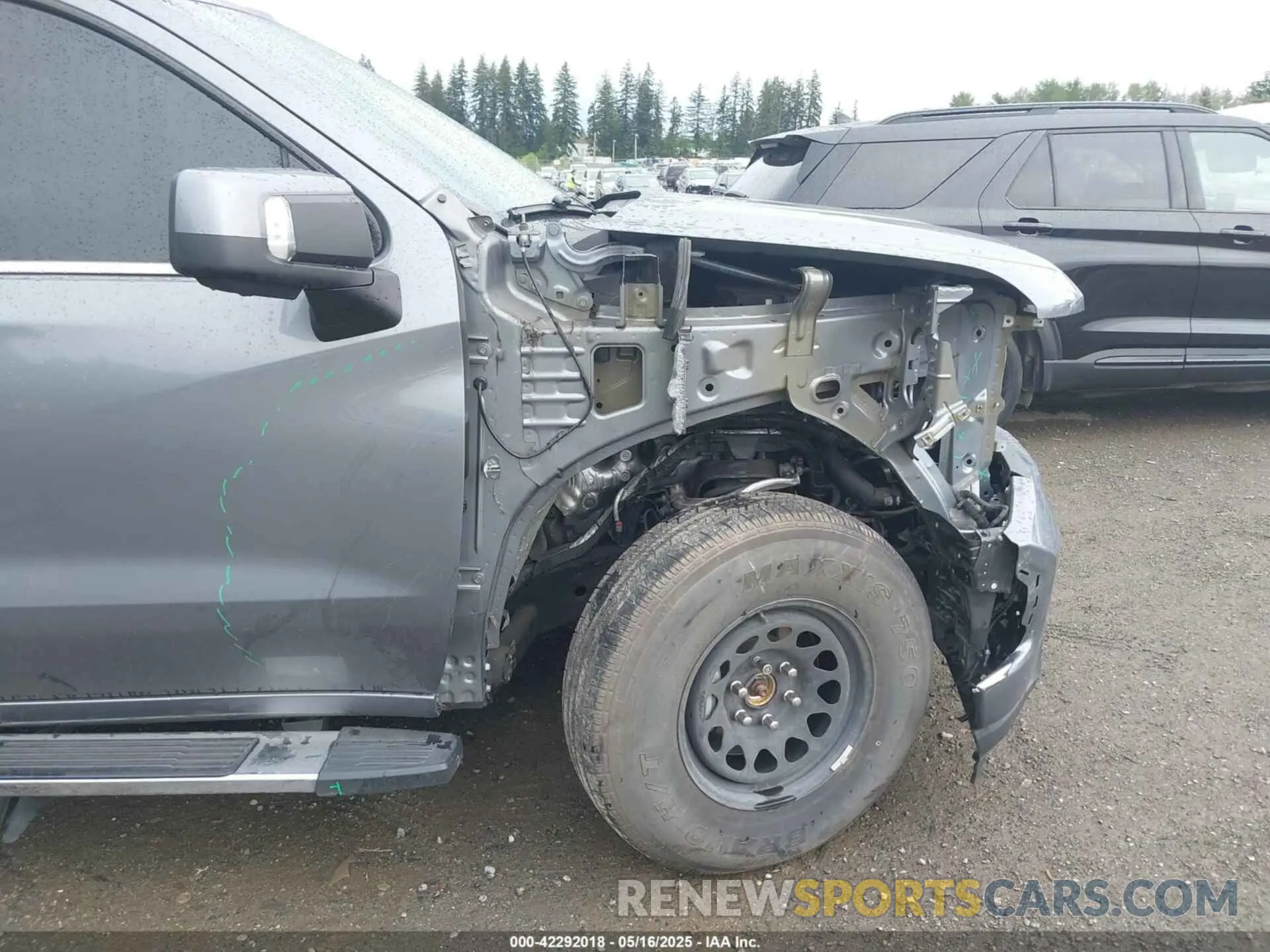 6 Photograph of a damaged car 1GCUYHED9KZ147677 CHEVROLET SILVERADO 1500 2019