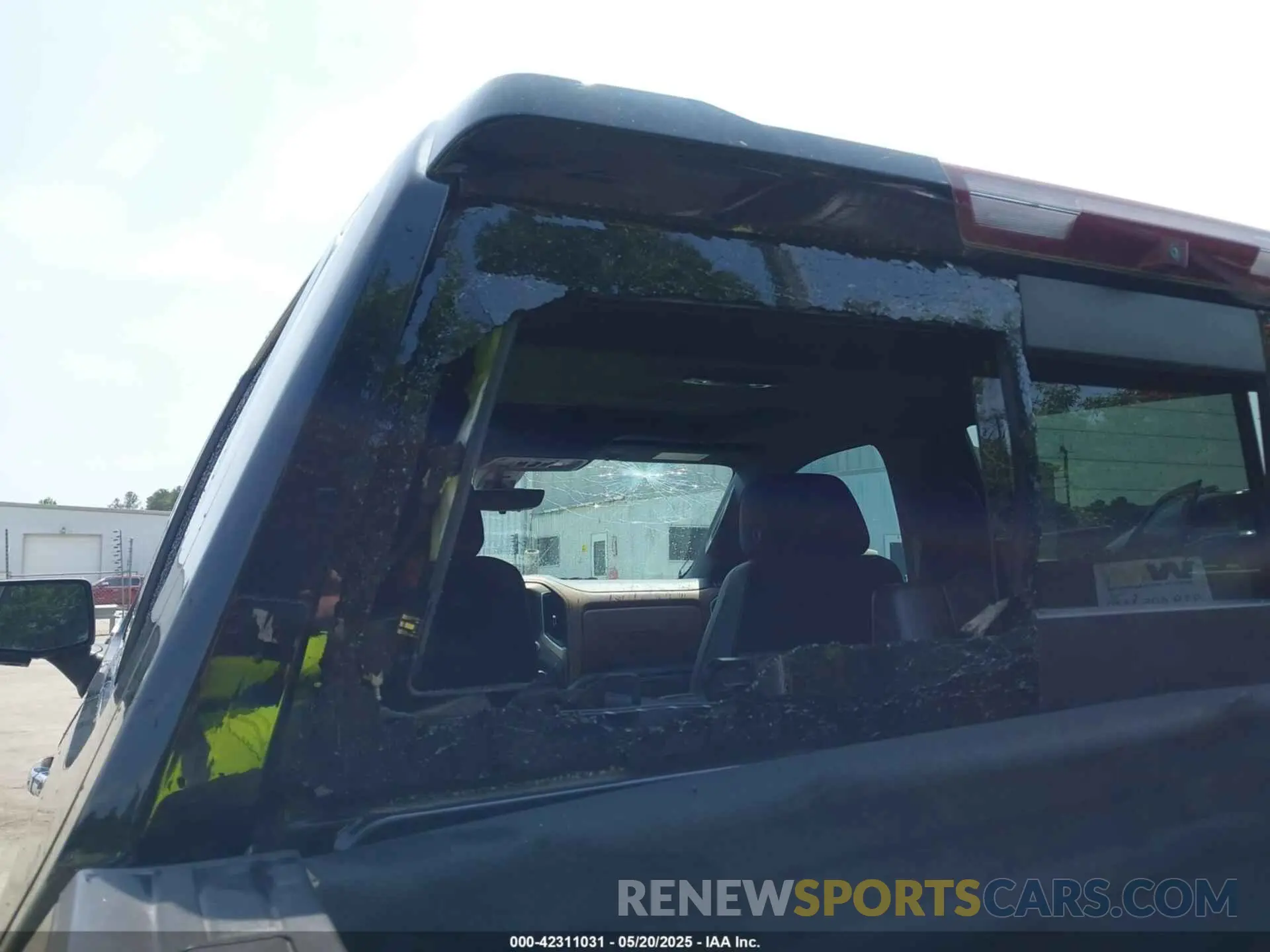 17 Photograph of a damaged car 1GCUYHEL1KZ302309 CHEVROLET SILVERADO 1500 2019
